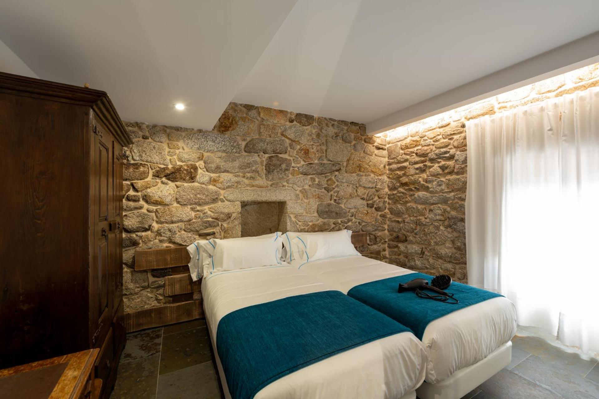 Twin Room with Mountain View photo 3
