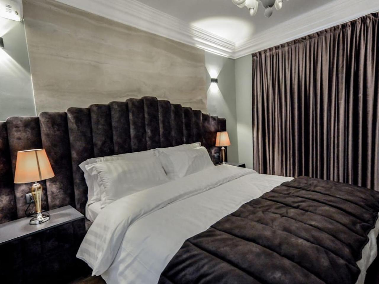 Double Room with Balcony photo 2
