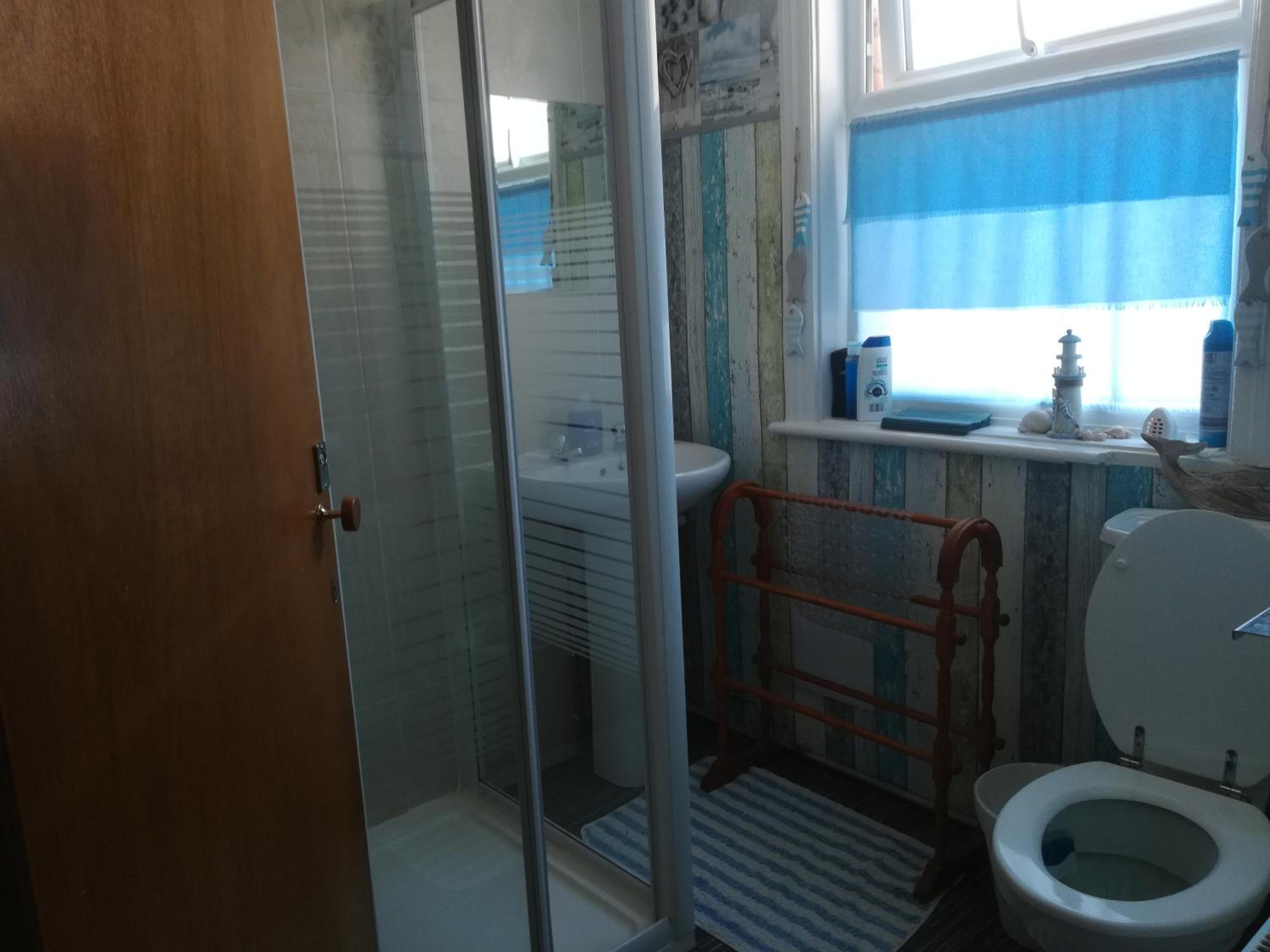 Standard Double Room with Shared Bathroom photo 2