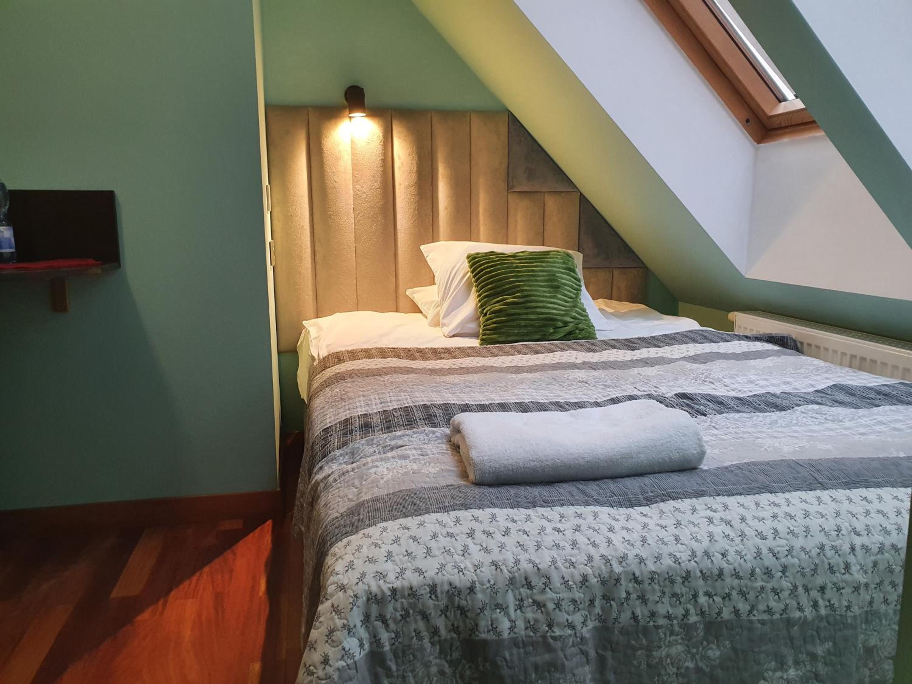 Single Room photo 1