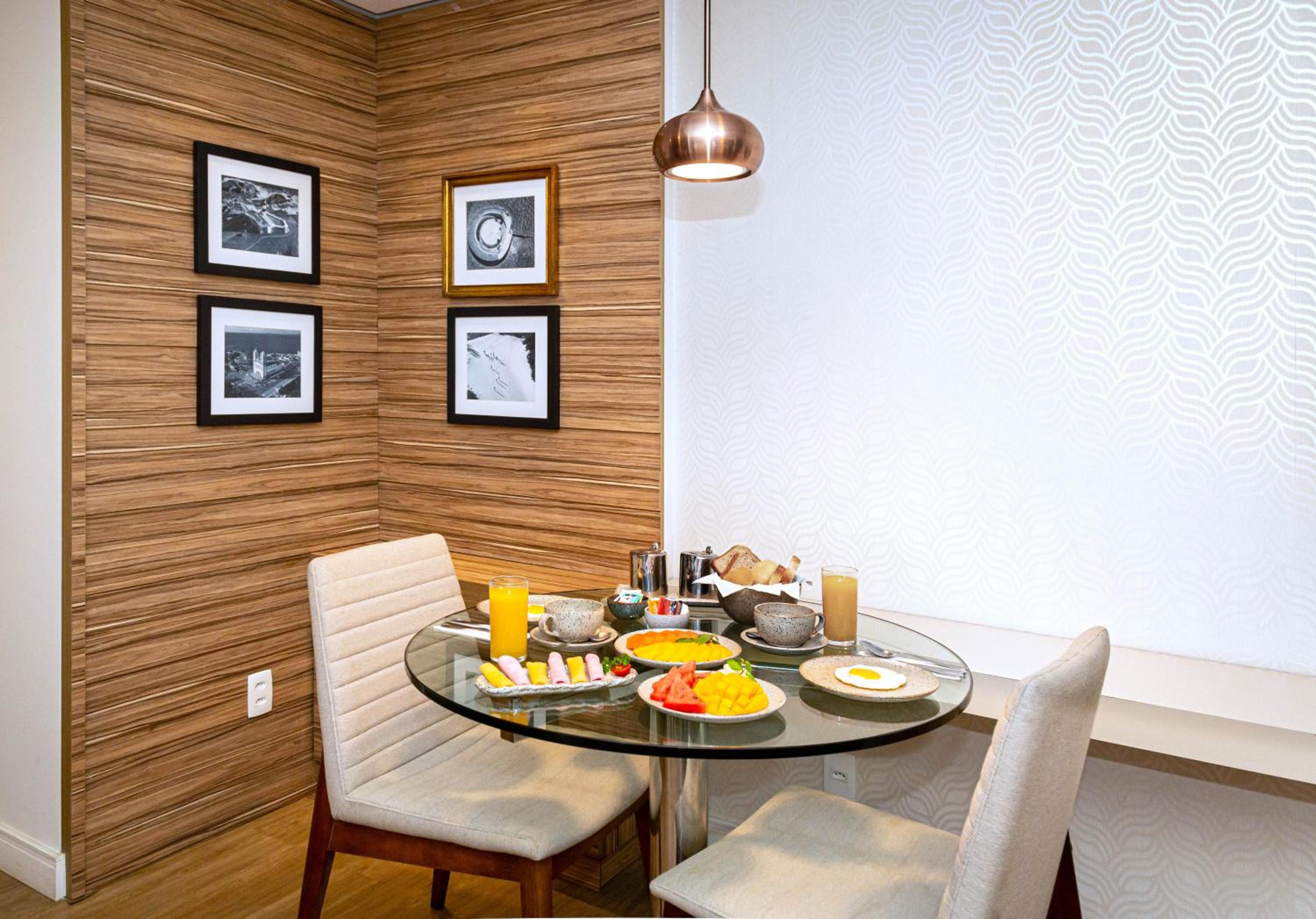 Standard Room thumbnail 6