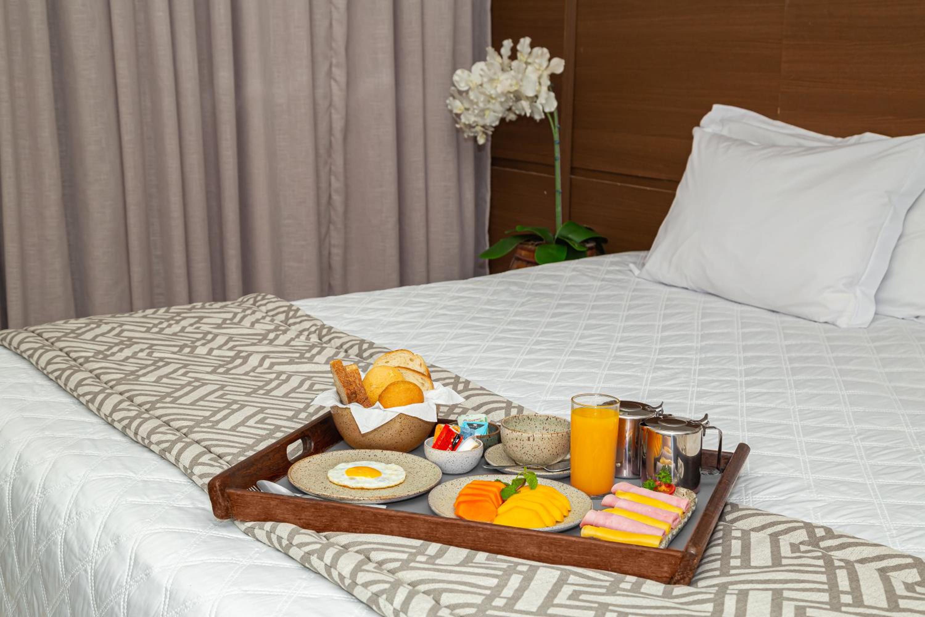 DoubleRoom with Double Bed - Photo 1