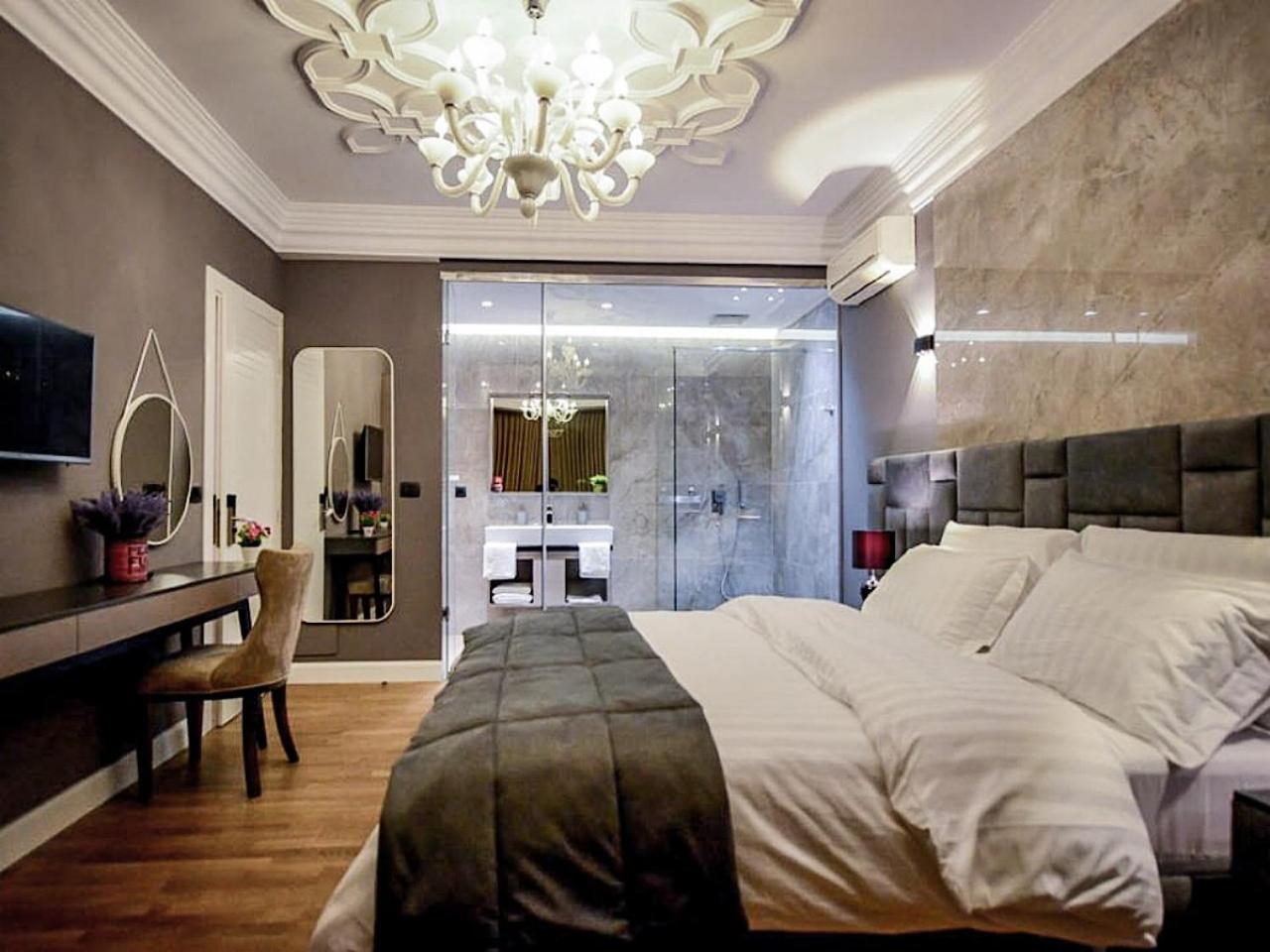 Deluxe Double Room photo 3