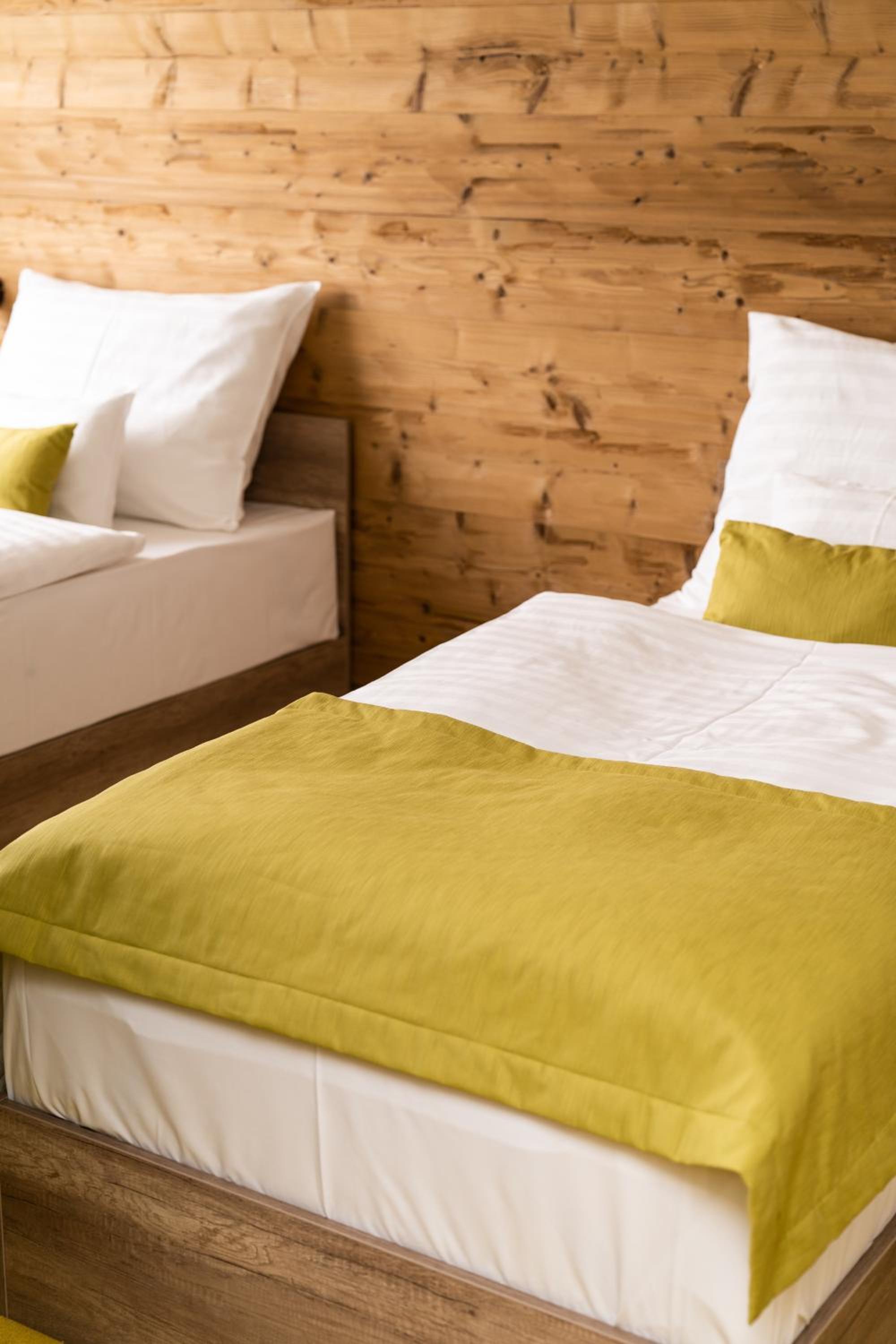 Standard Double or Twin Room photo 3