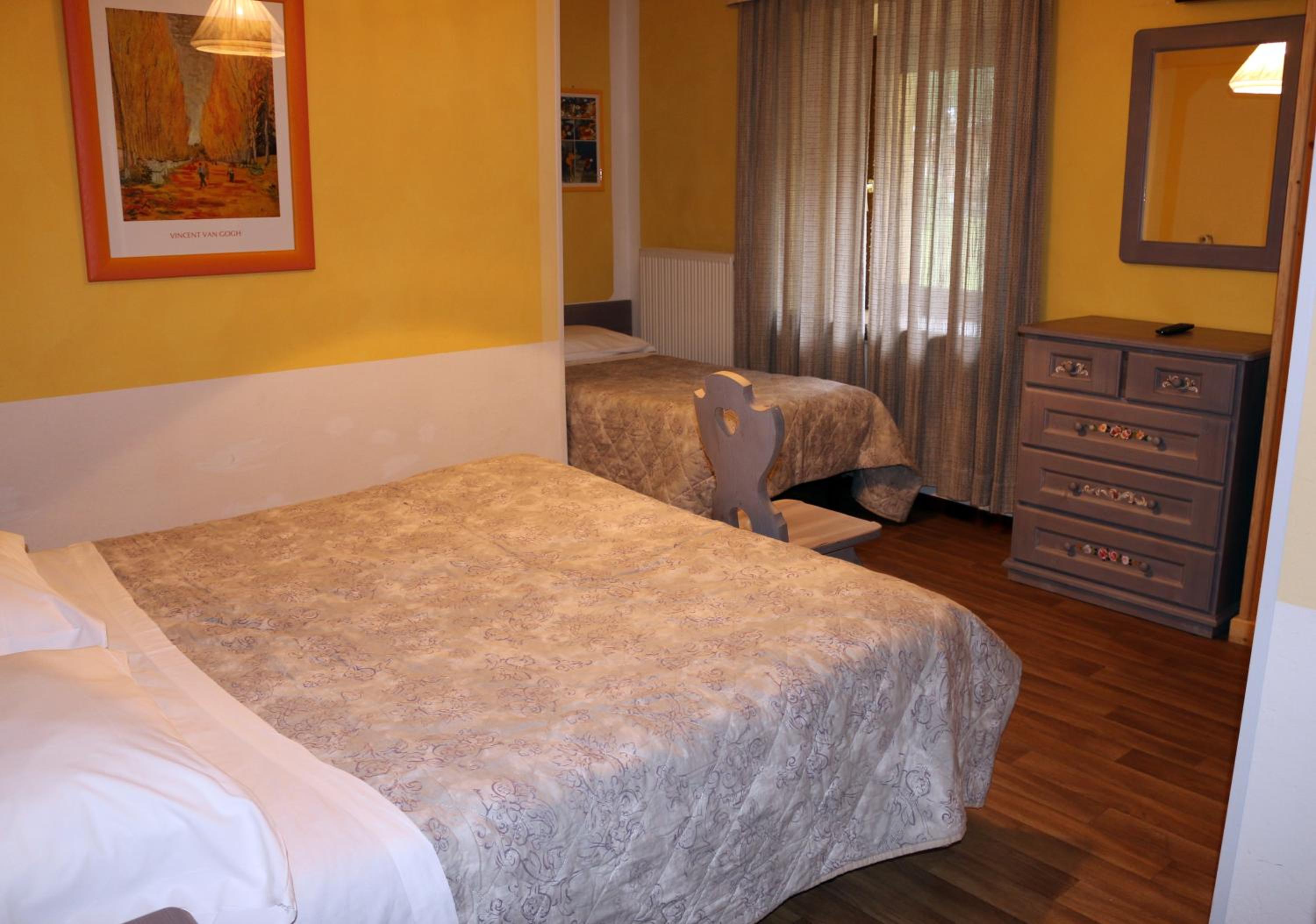 Triple Room - Photo 1