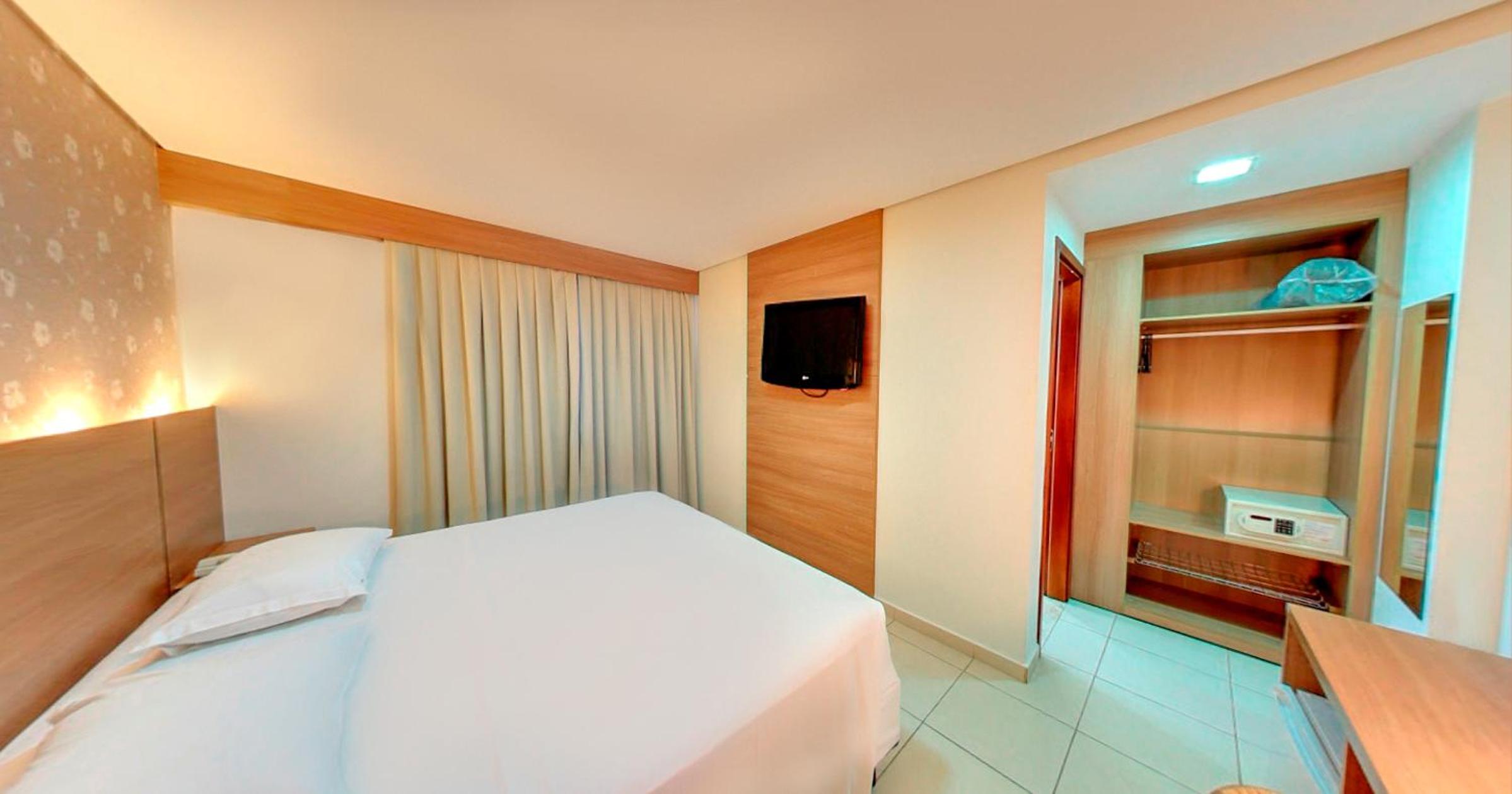 Deluxe Double Room photo 2