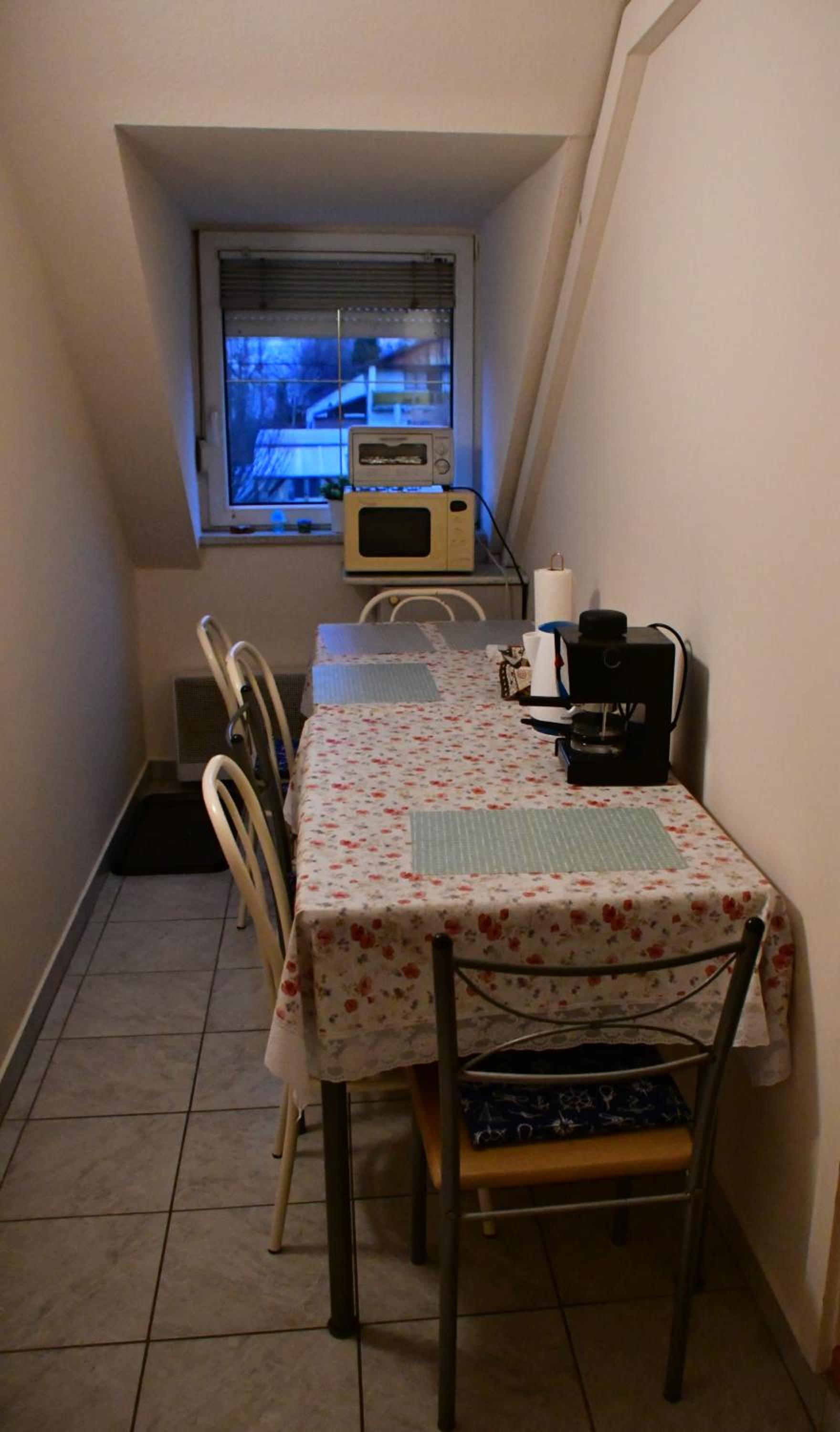 Standard Triple Room - Photo 10