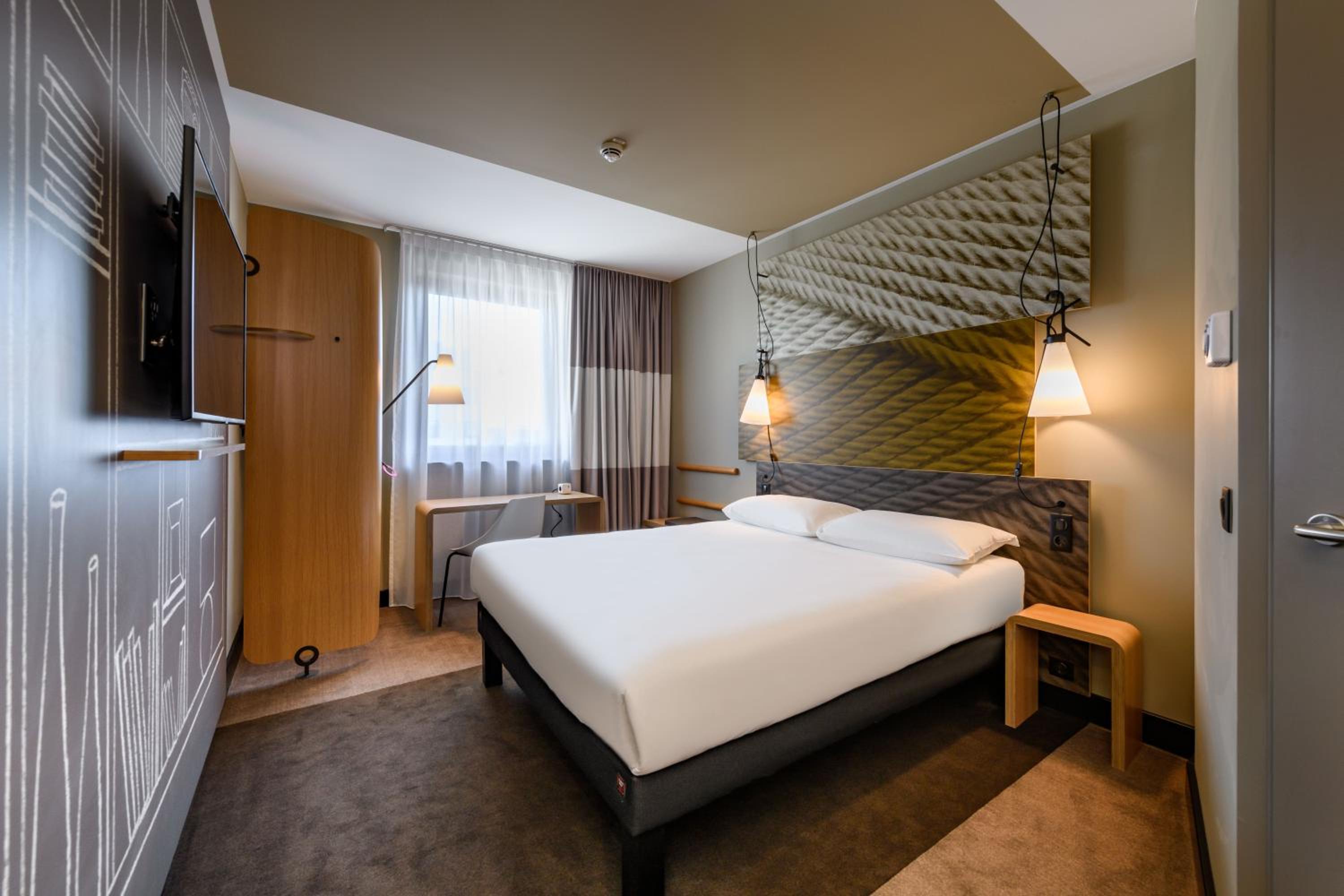 Standard Double Room - Photo 1