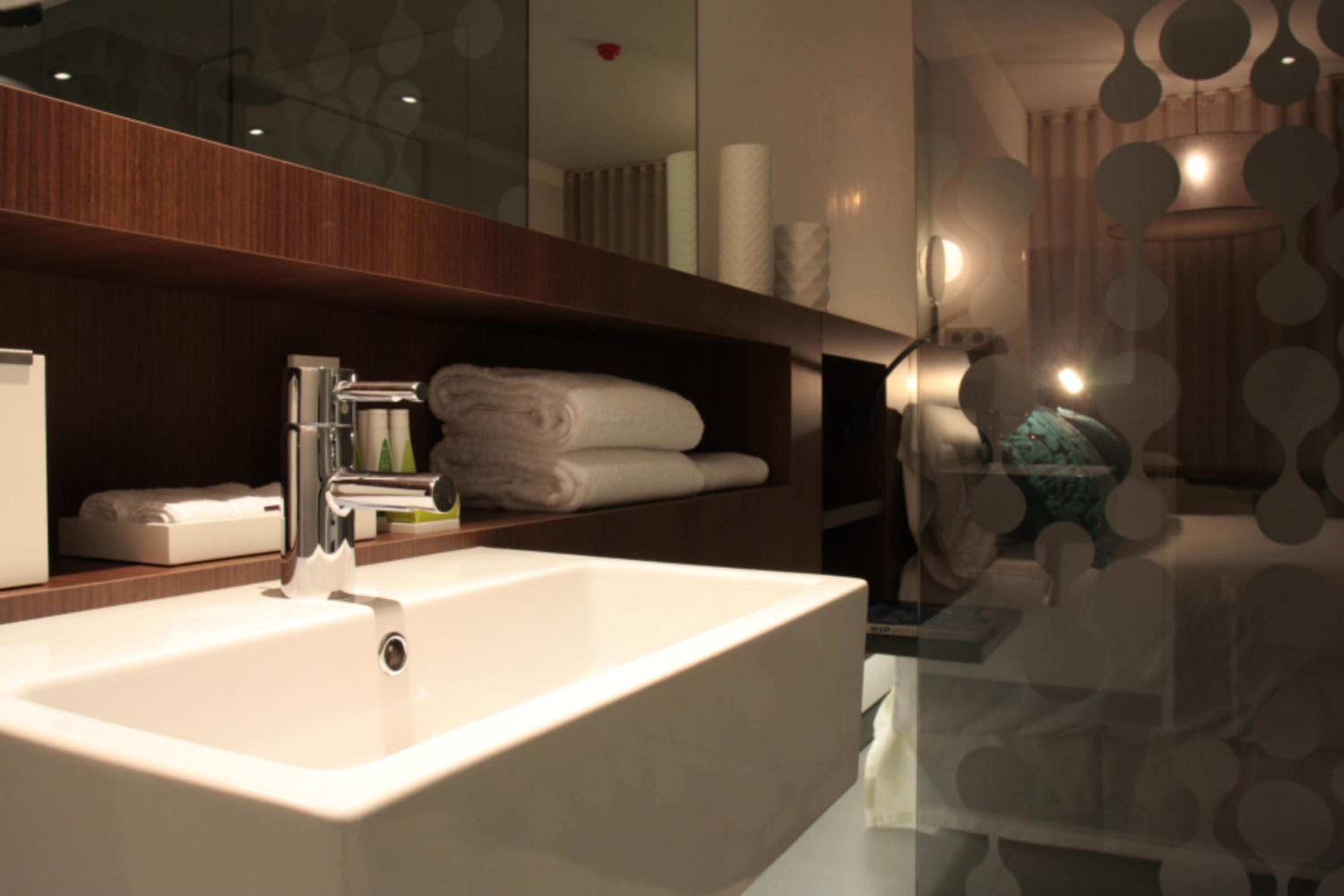 Superior Double Room - Photo 9