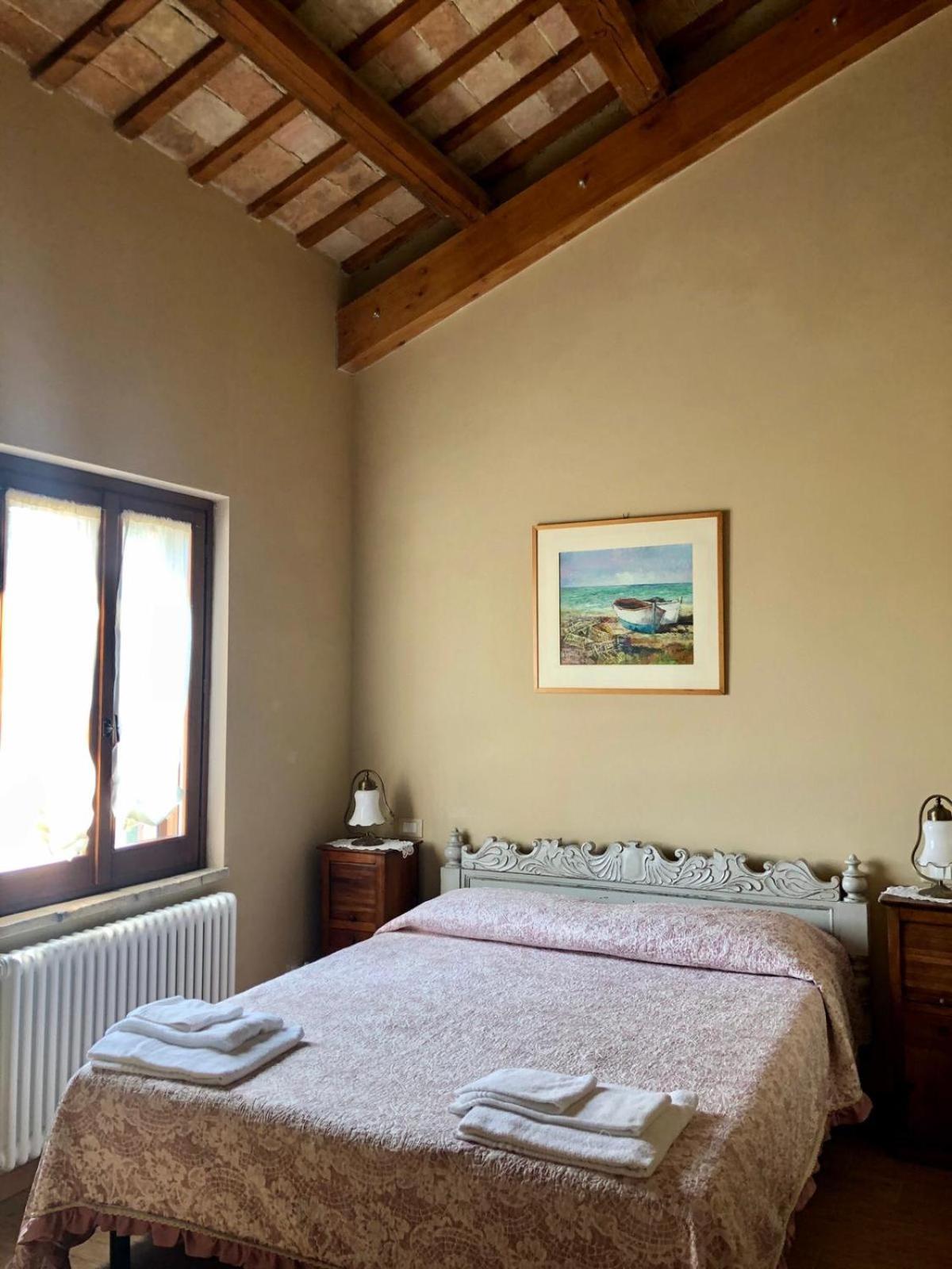 Deluxe Room (2 Adults + 1 Child) photo 2