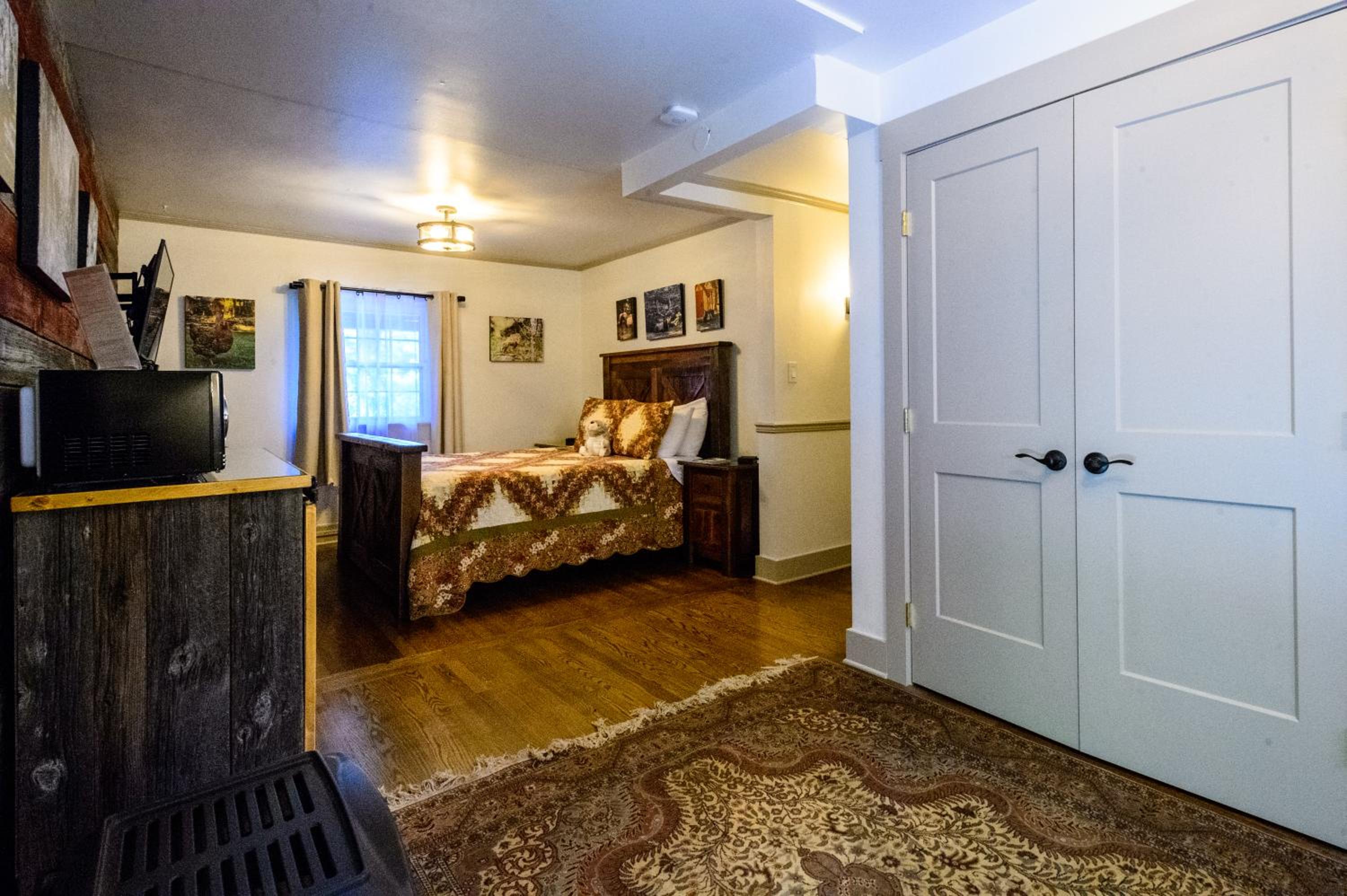 Superior Queen Room - No Pets