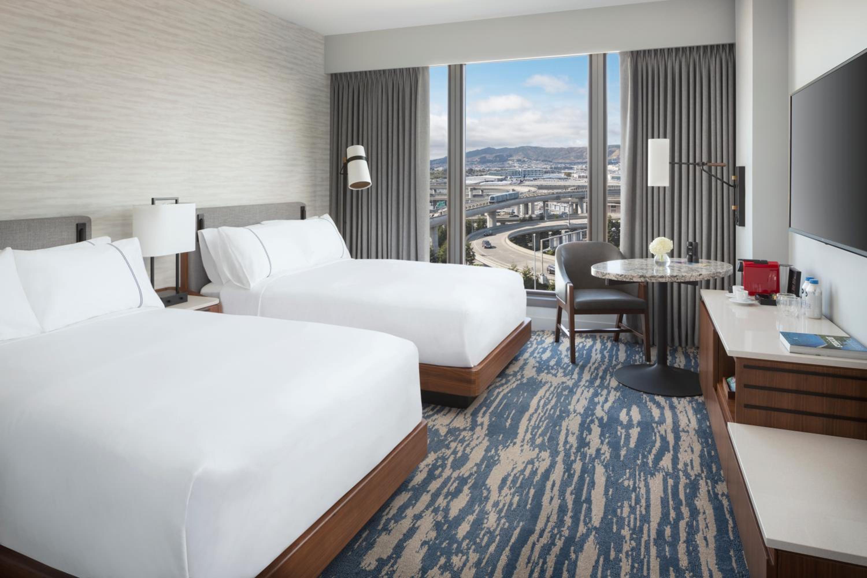 Double Room - Club Access - Photo 2