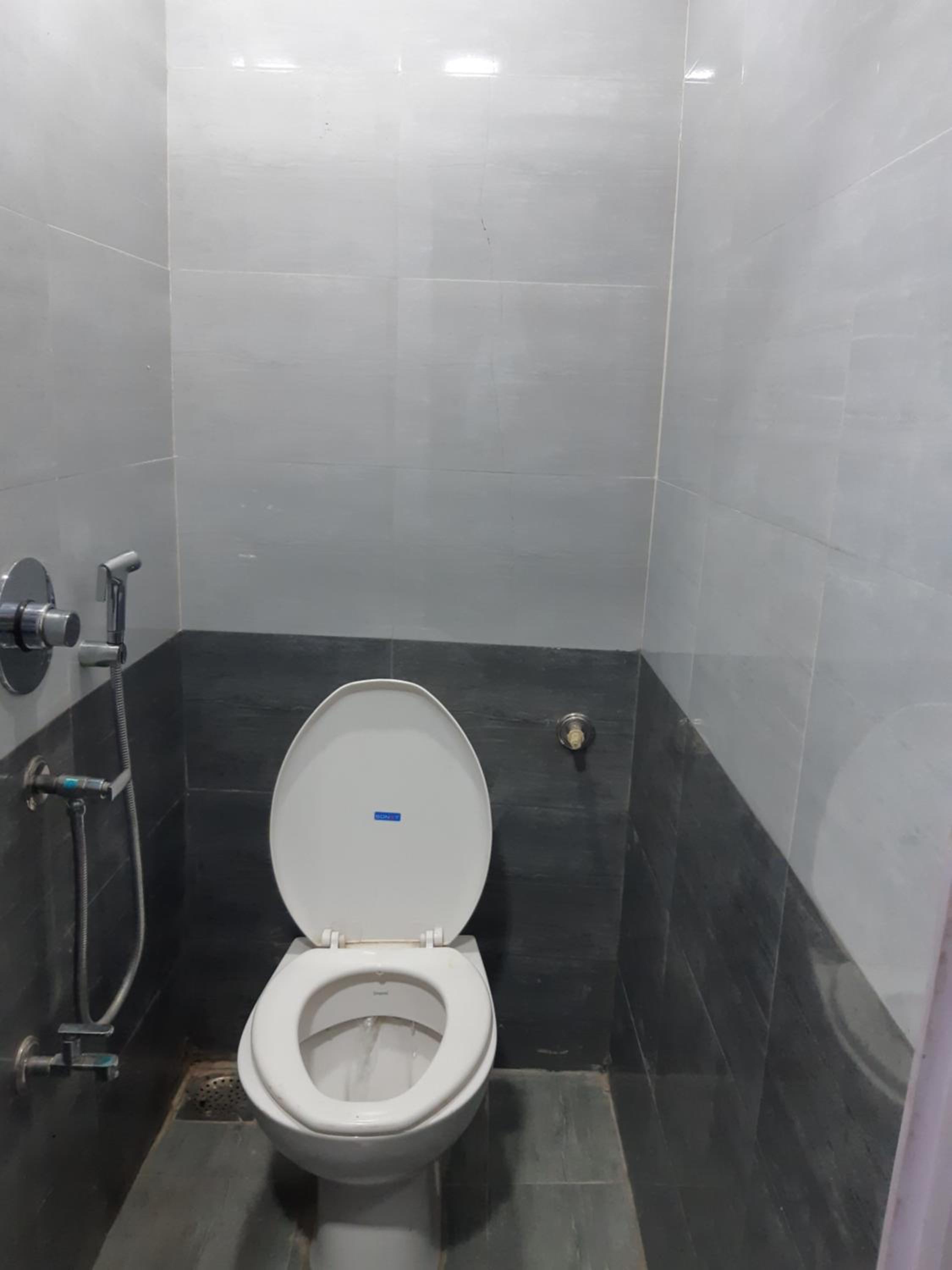 Bunk Bed in Male Dormitory Room - Indian nationals only photo 2
