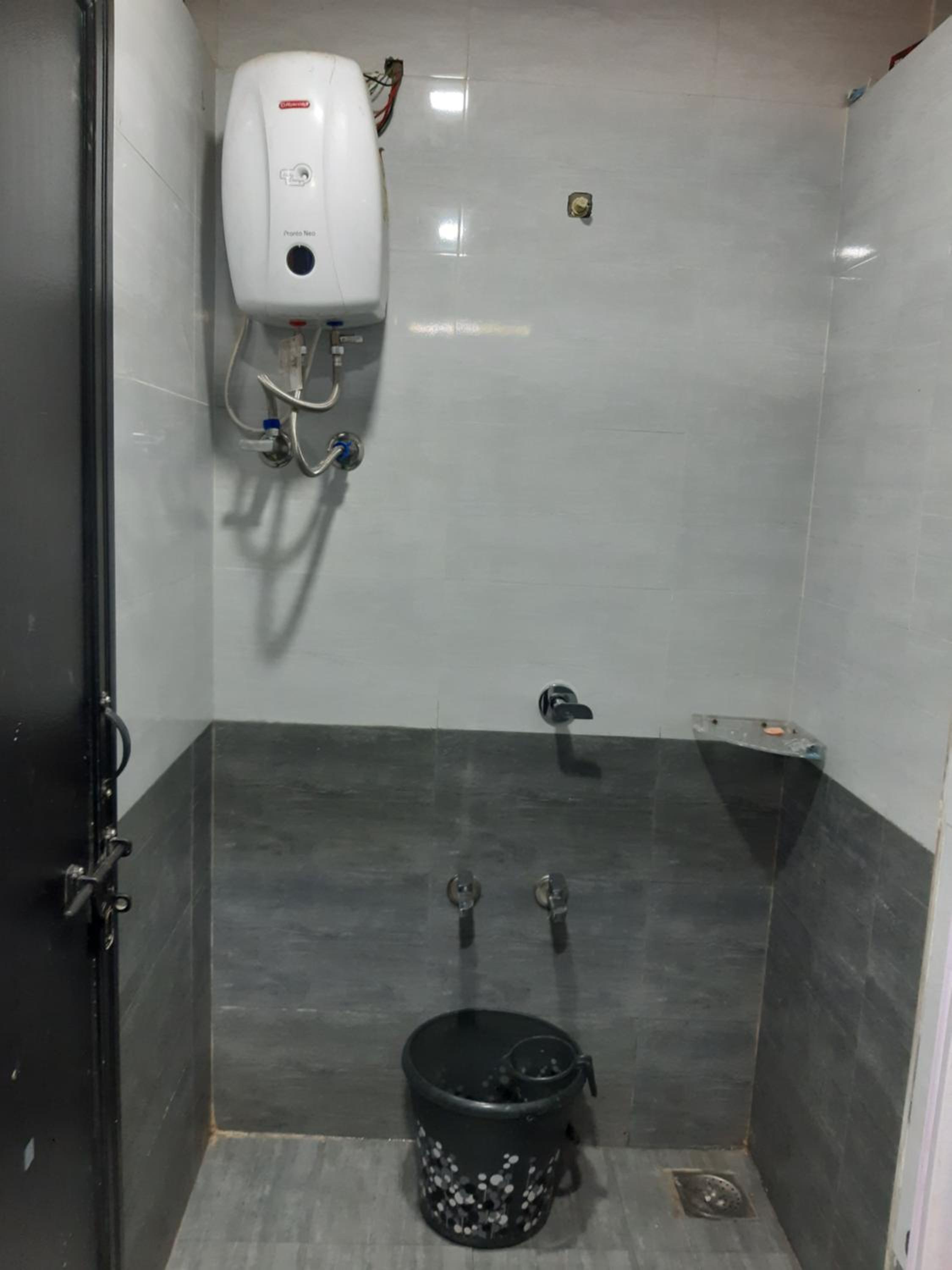 Bunk Bed in Male Dormitory Room - Indian nationals only photo 3