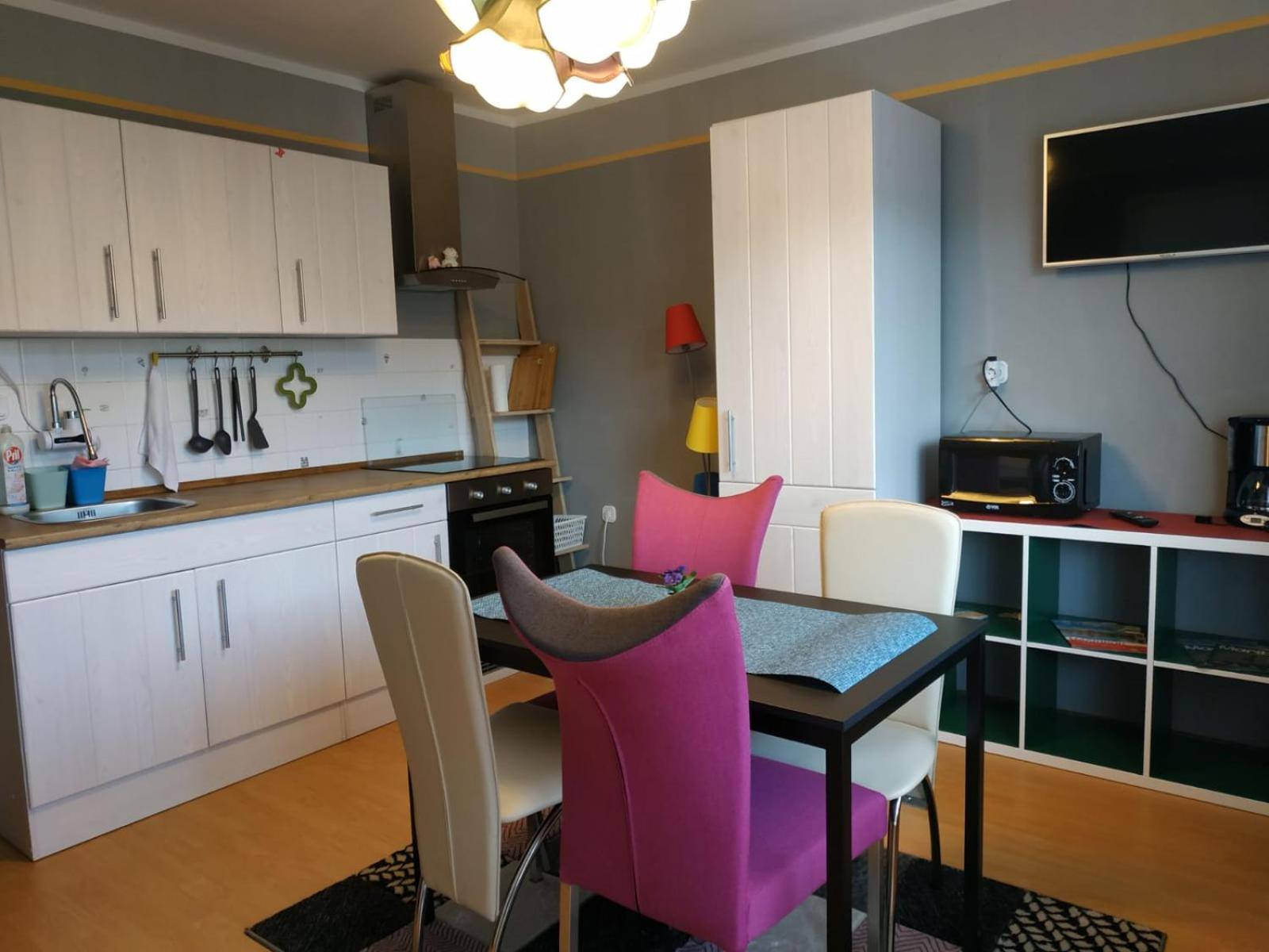 Two-Bedroom Apartment - Photo 6