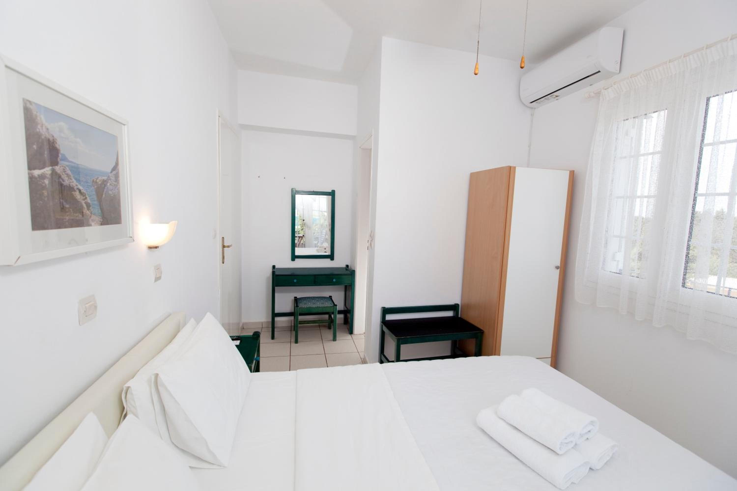 Double Room with Balcony photo 2