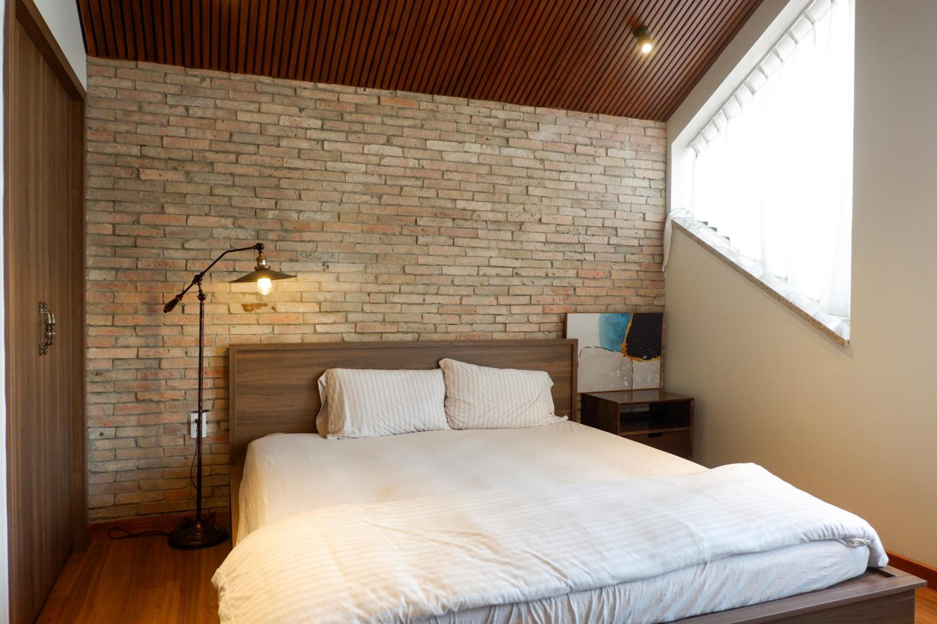 King Room with Mountain View