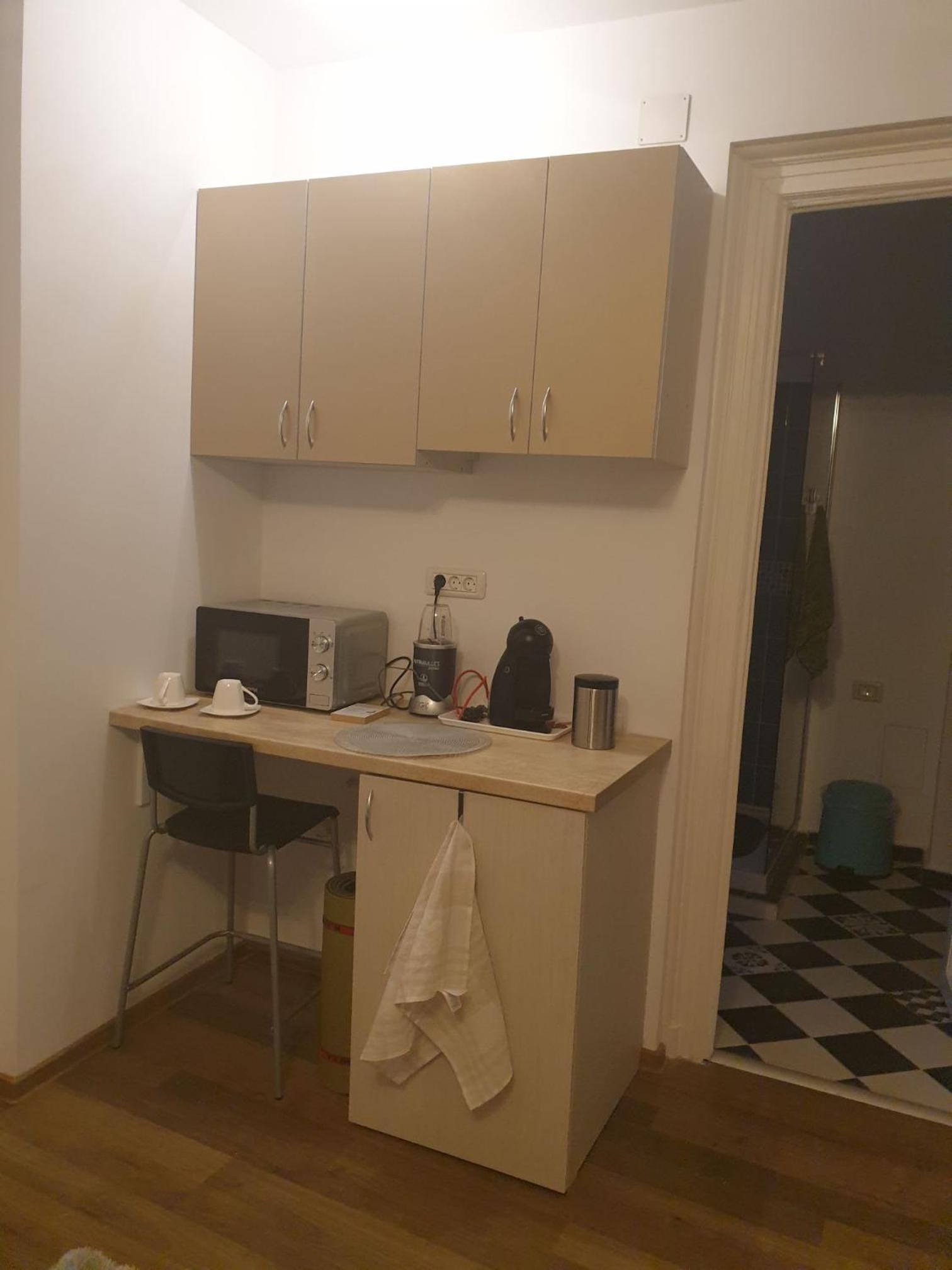 One-Bedroom Apartment - Photo 5