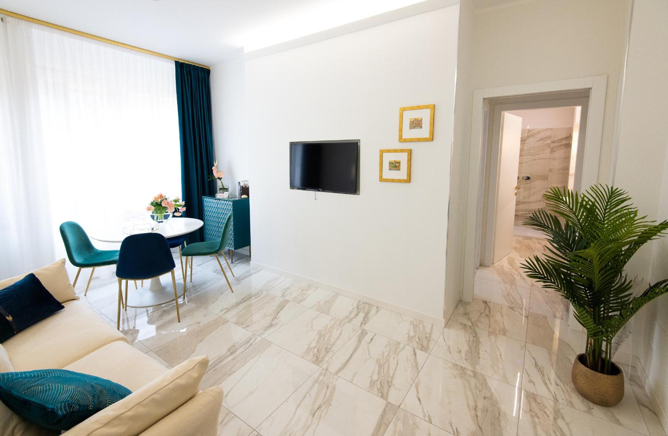 One-Bedroom Apartment - Photo 30