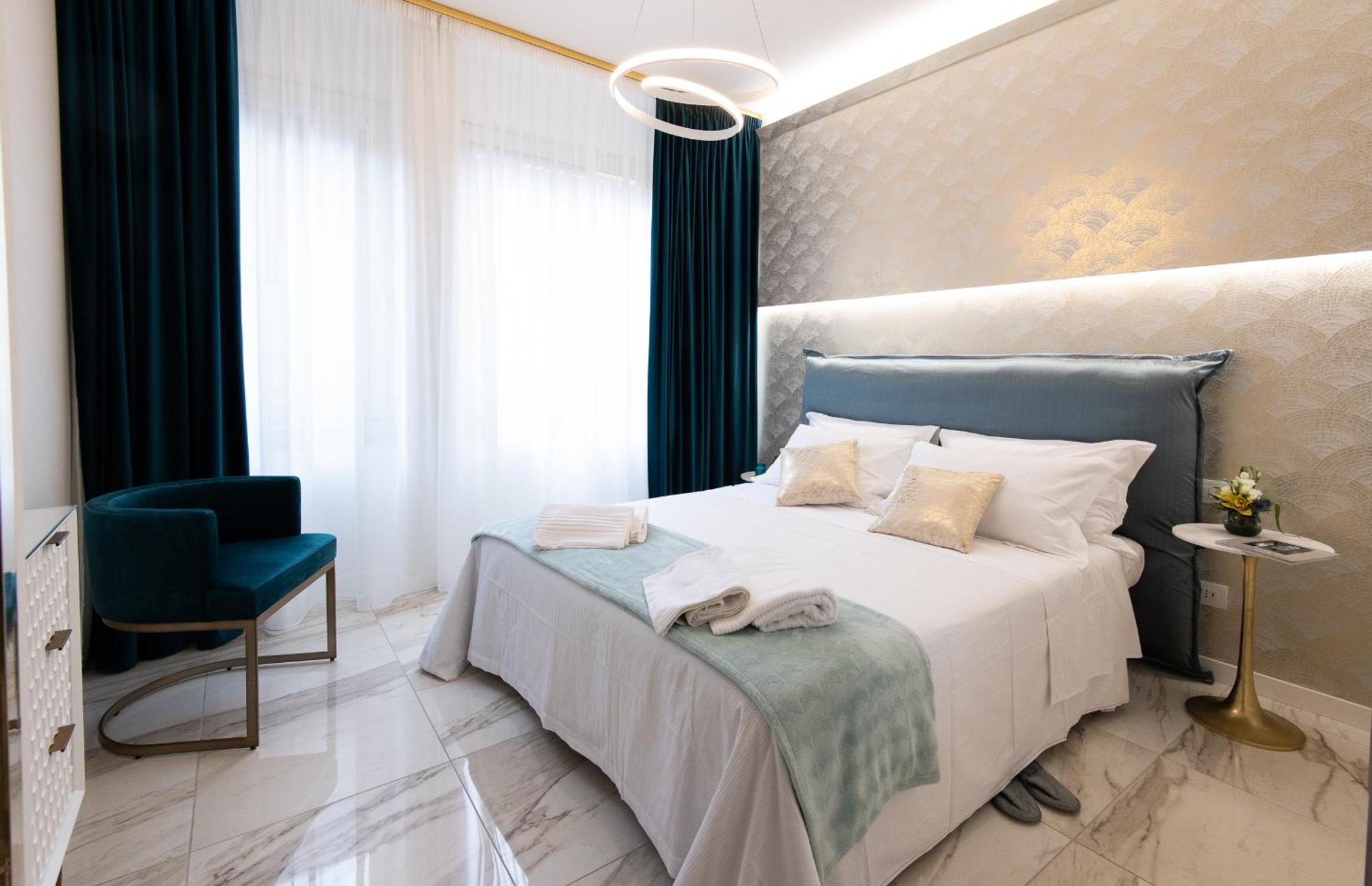One-Bedroom Apartment - Photo 3