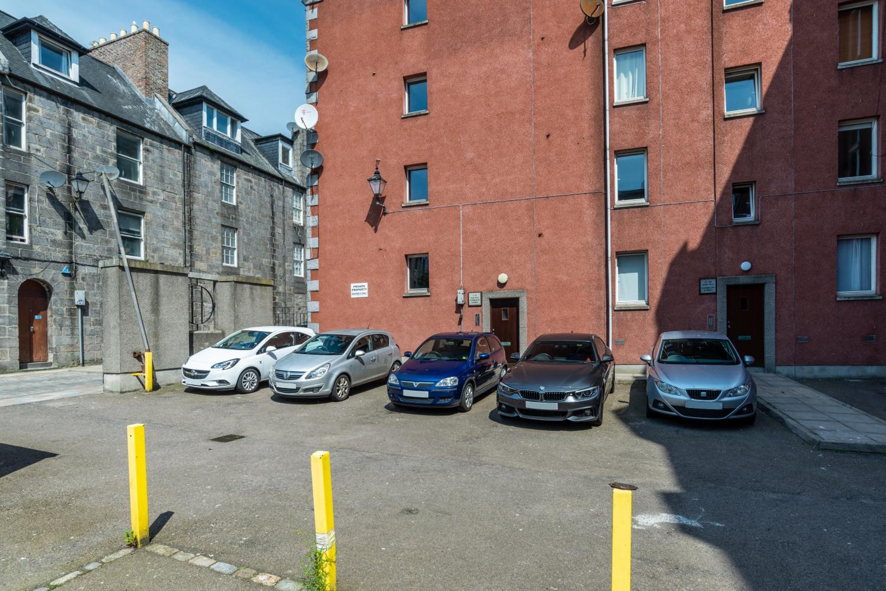 Apartment - Ground Floor - Photo 7