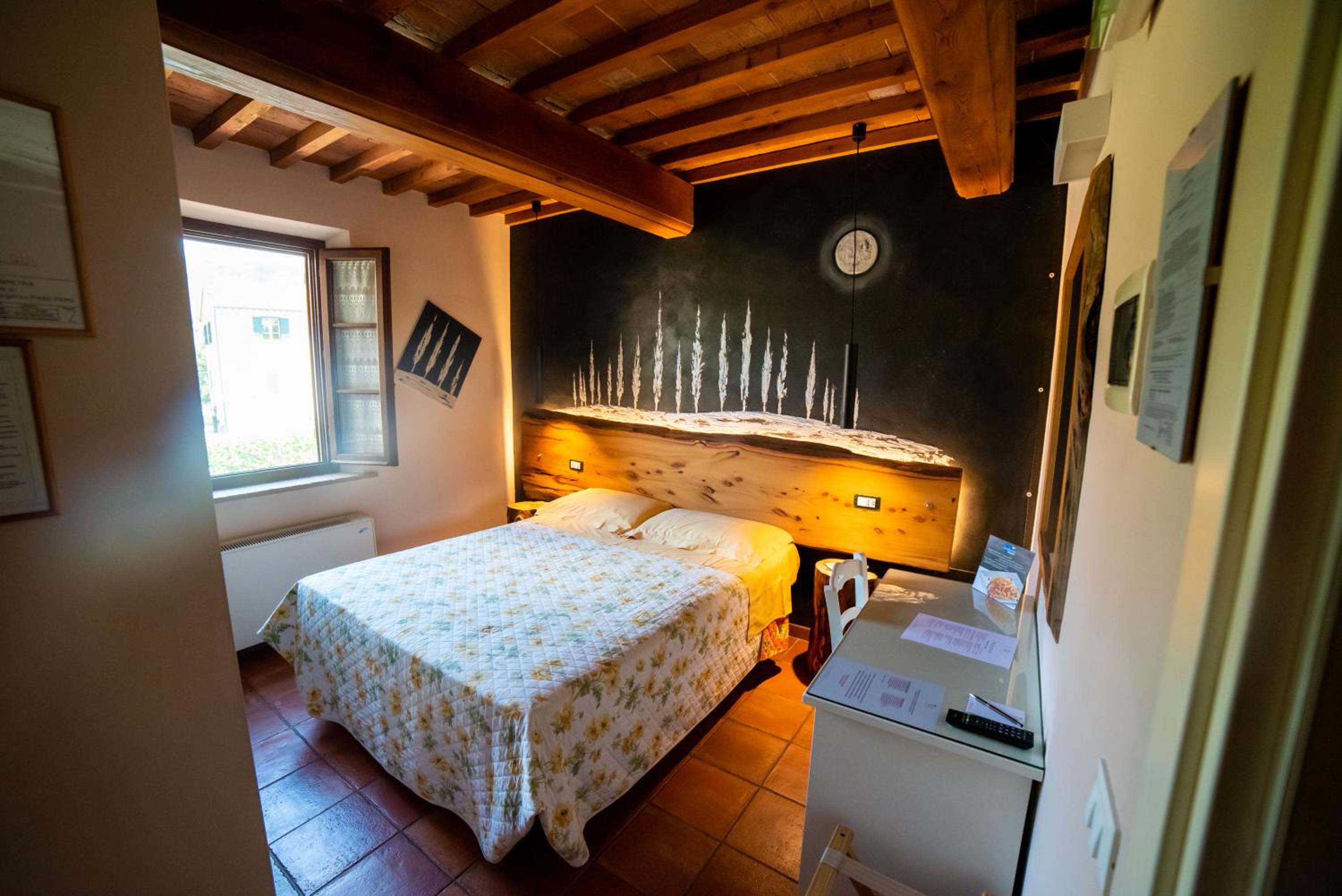 Double Room - Photo 21
