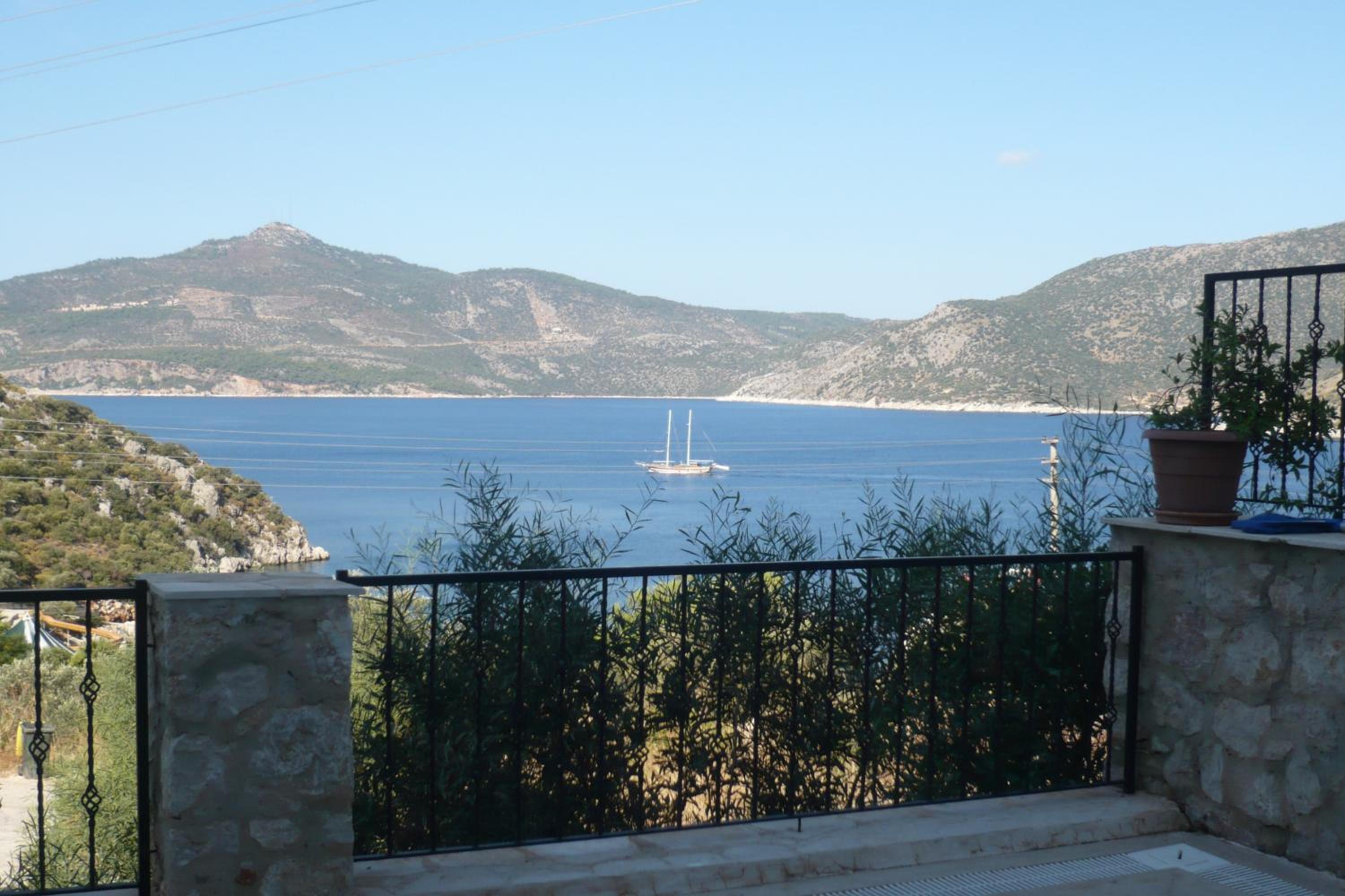 Villa with Sea View - Photo 10
