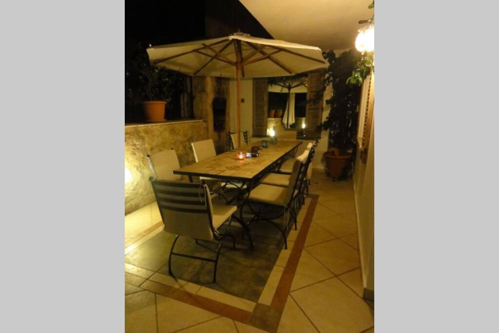 Villa with Sea View - Photo 11