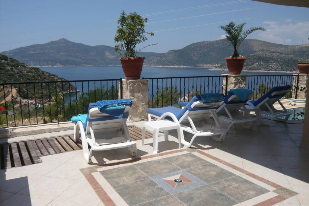 Villa with Sea View - Photo 21