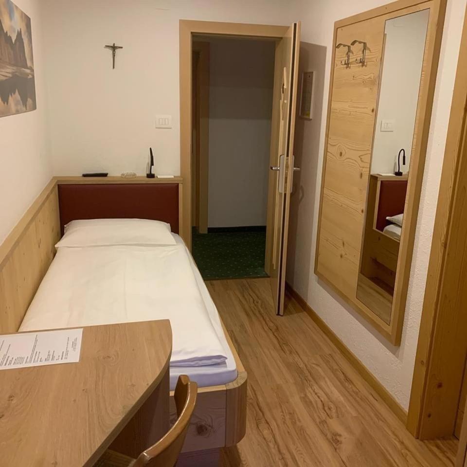 Single Room photo 1