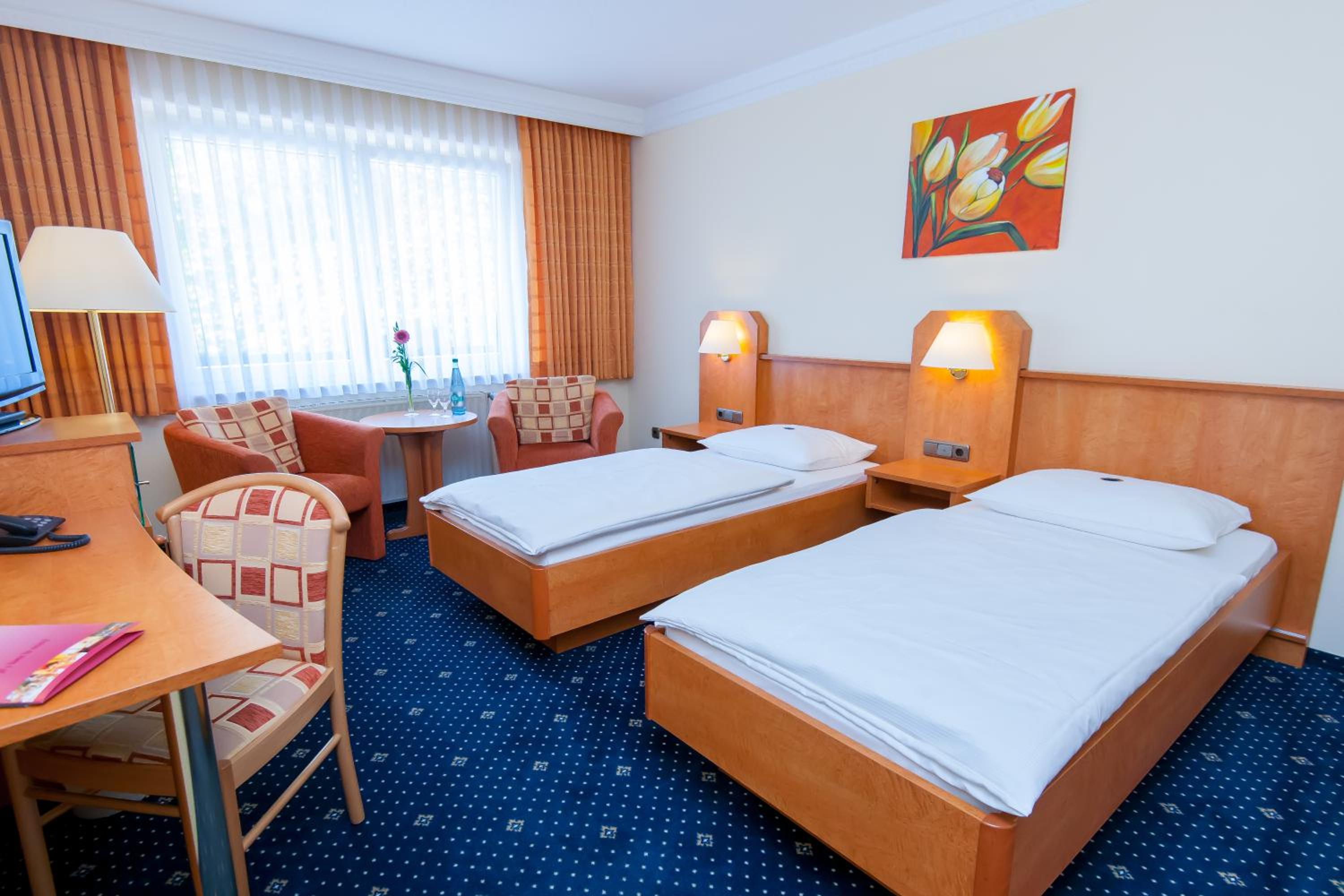 Double Room - Photo 6