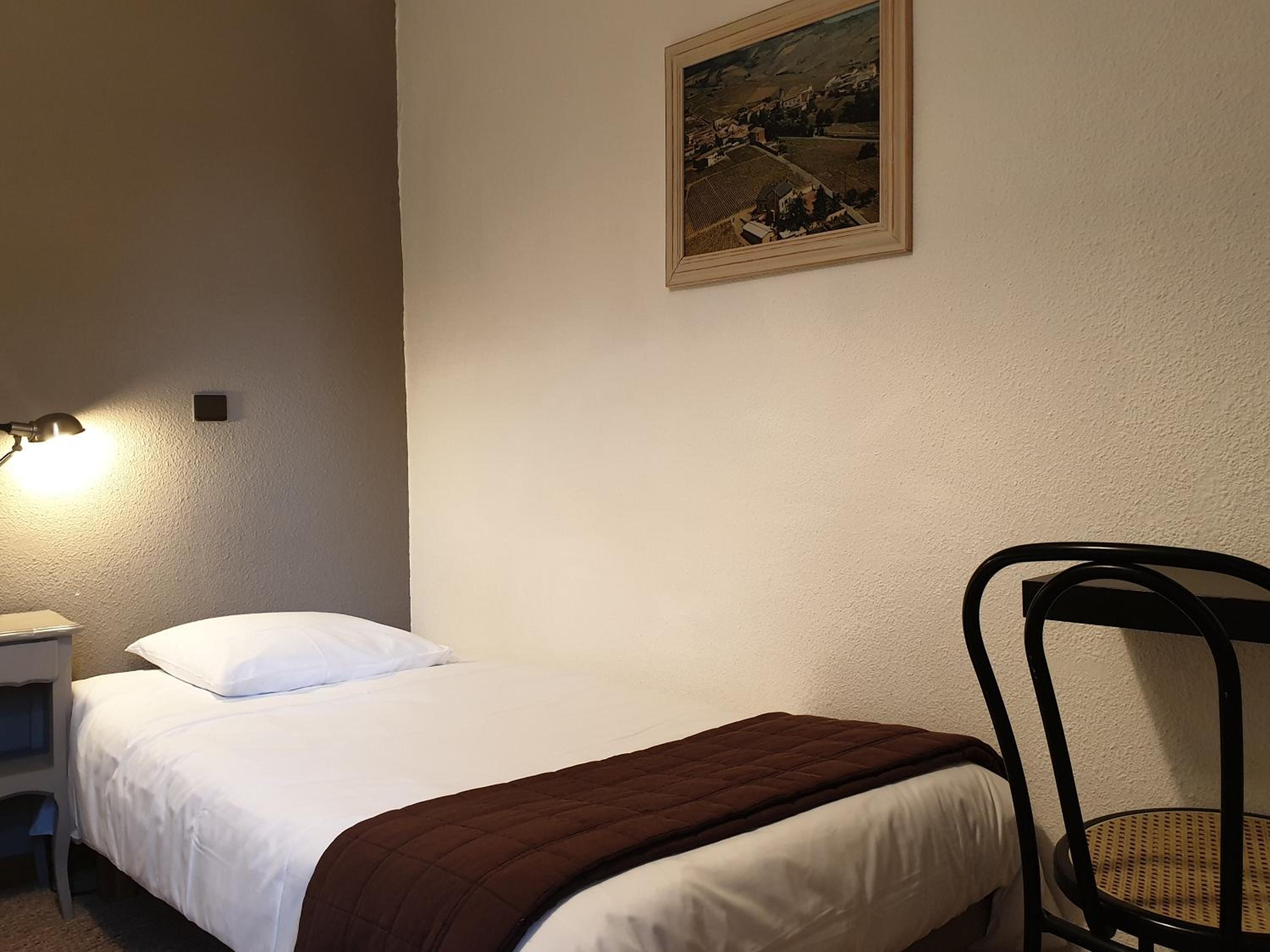 Superior Twin Room - Photo 3
