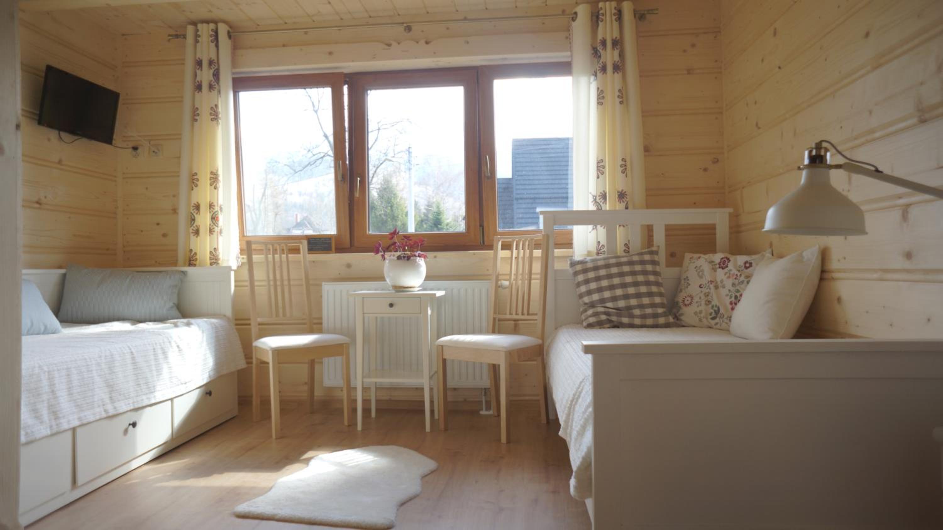 Double Room with Mountain View - Photo 4