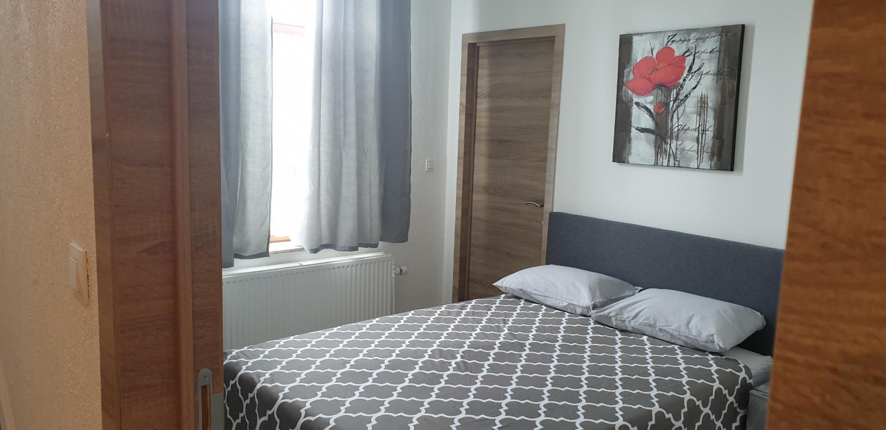 Double Room with Private Bathroom photo 2