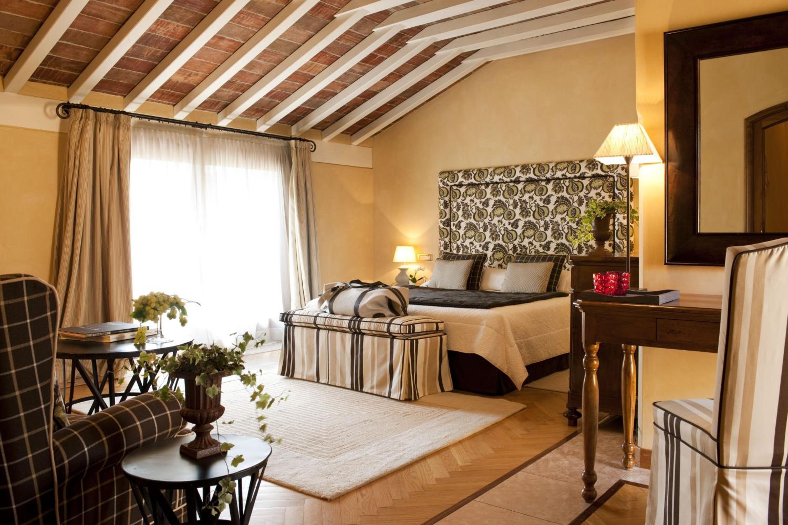 Superior Double or Twin Room - Photo 1