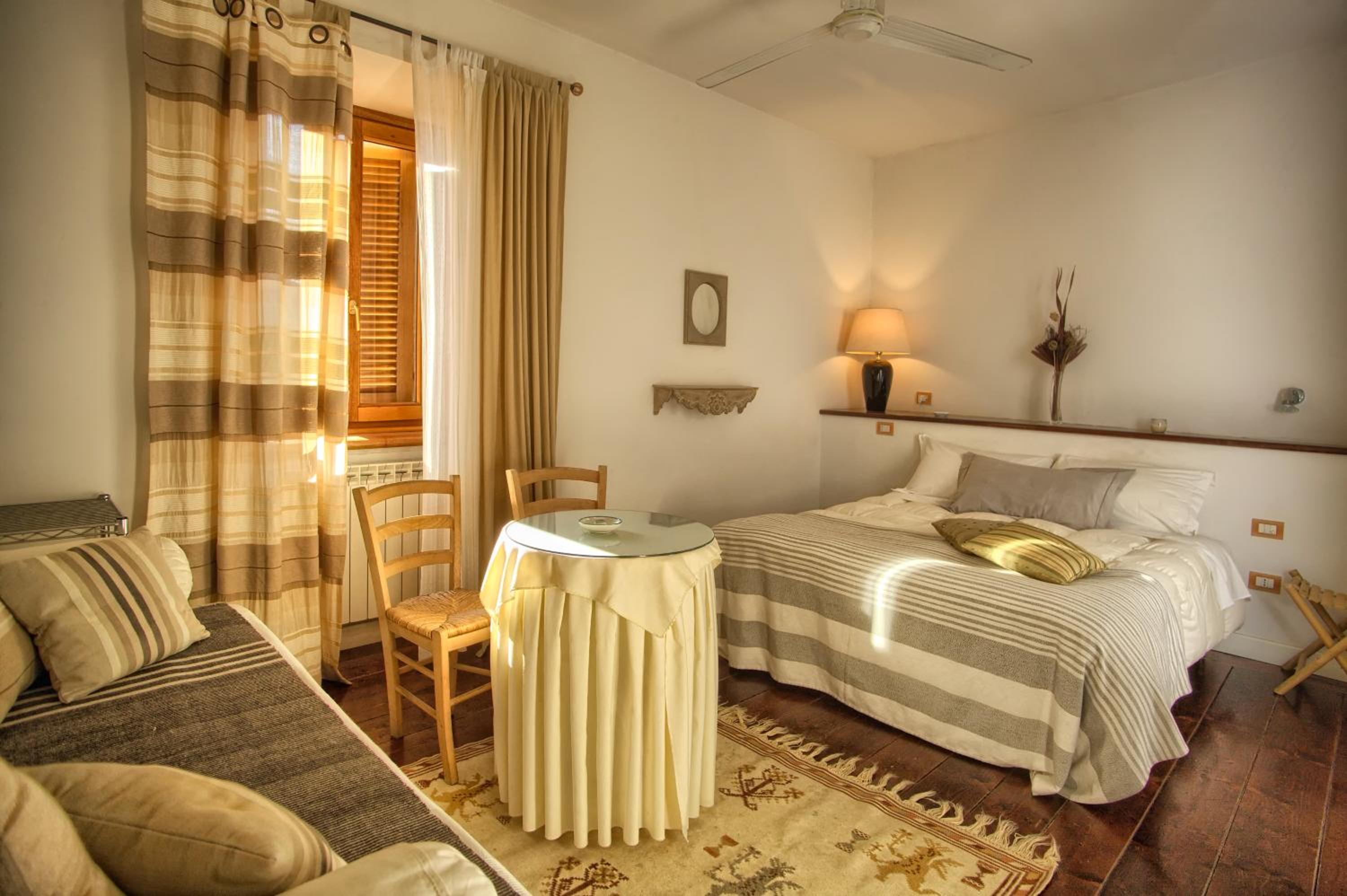 Double or Twin Room - Photo 1