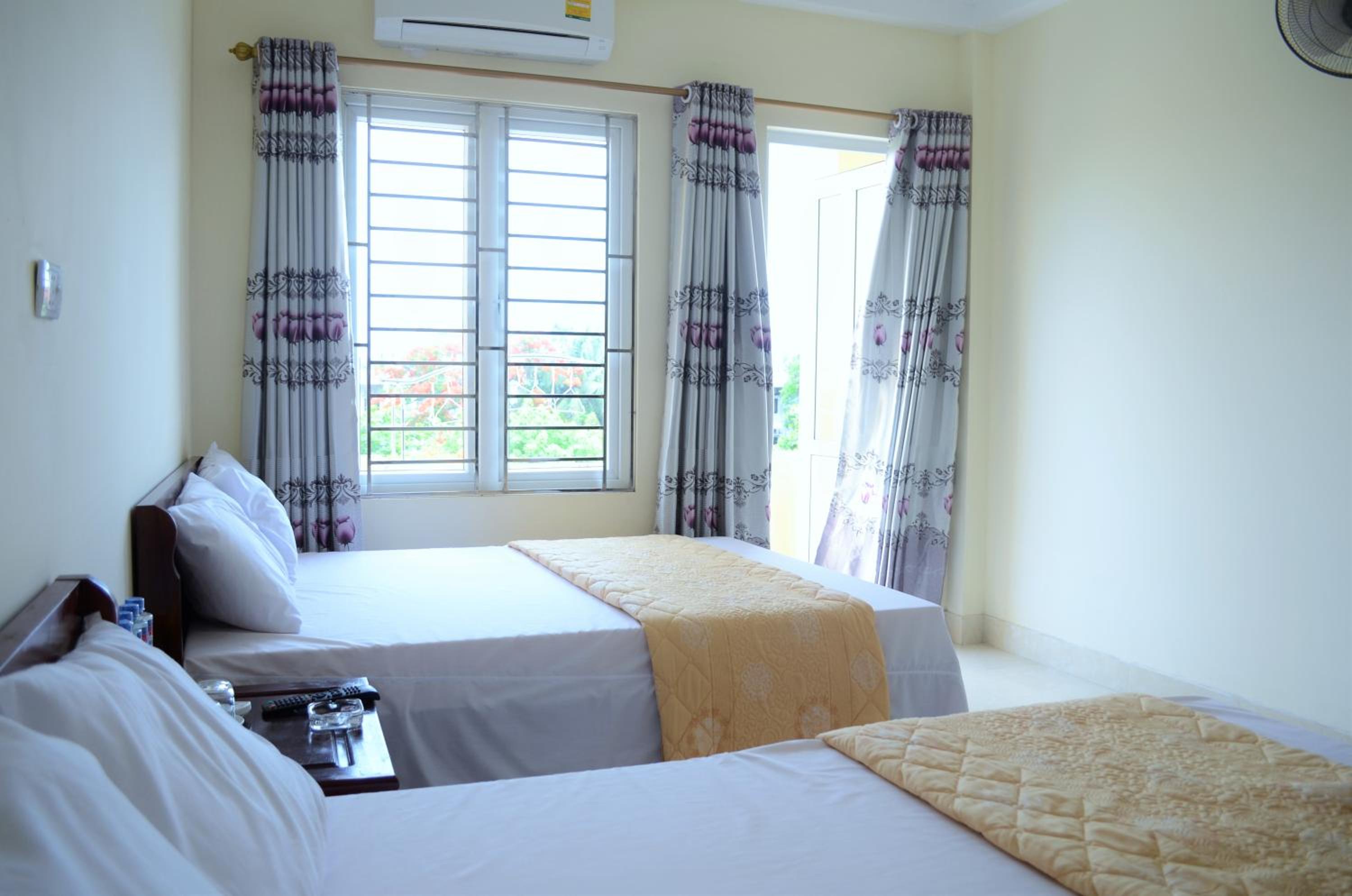 Deluxe Double Room with Balcony photo 1