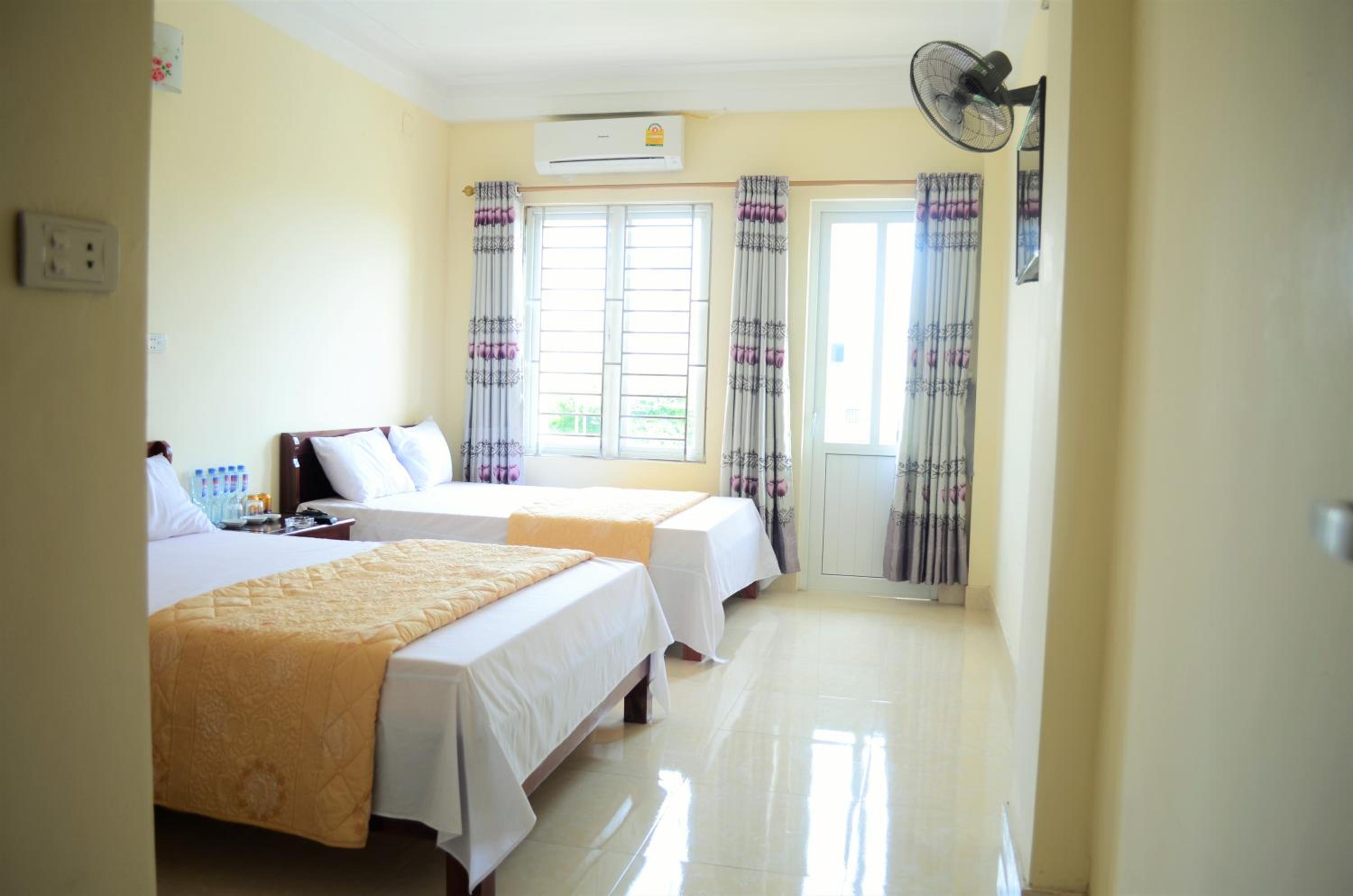 Deluxe Double Room with Balcony photo 2
