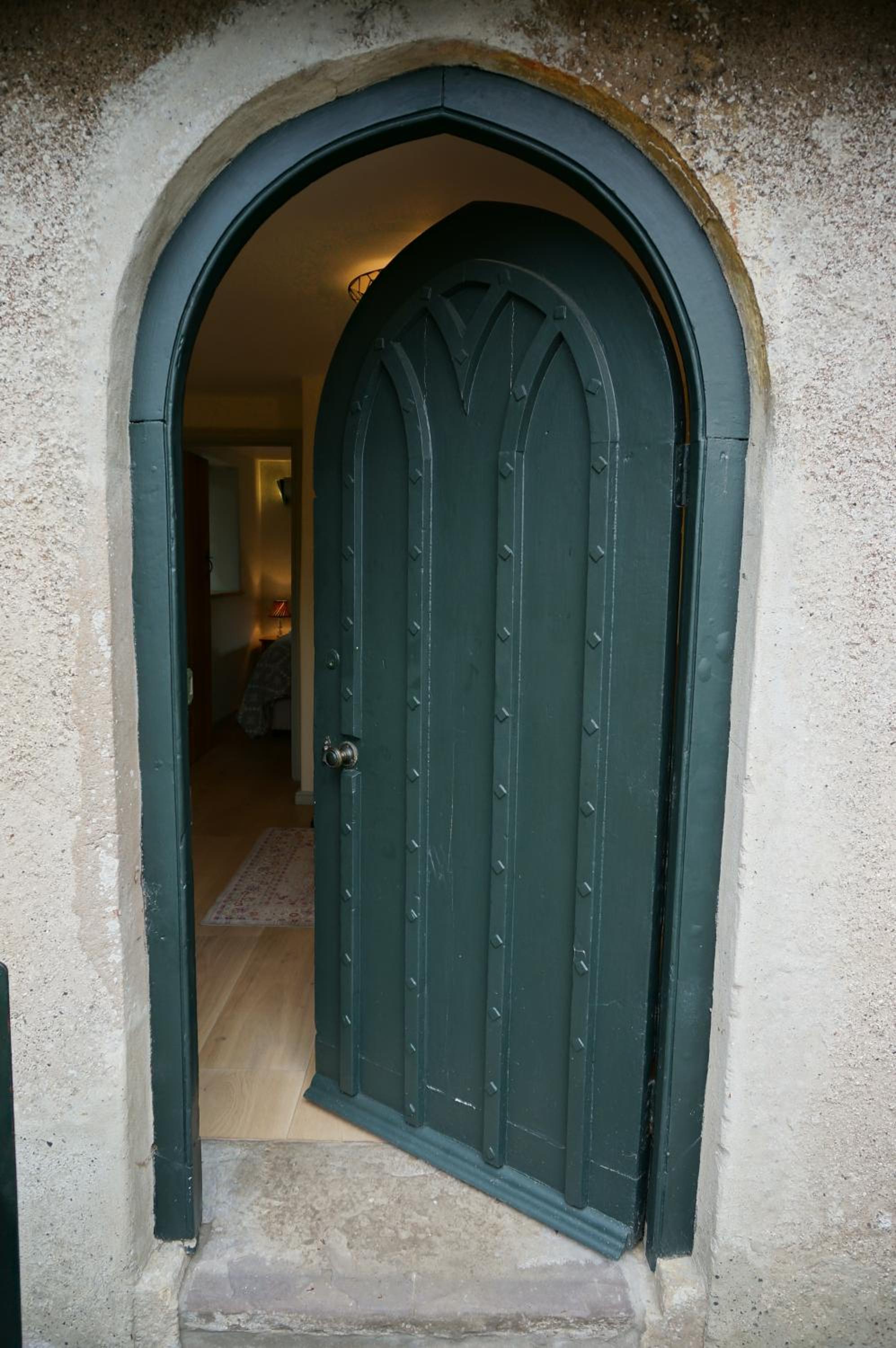 One-Bedroom Cottage - Photo 31