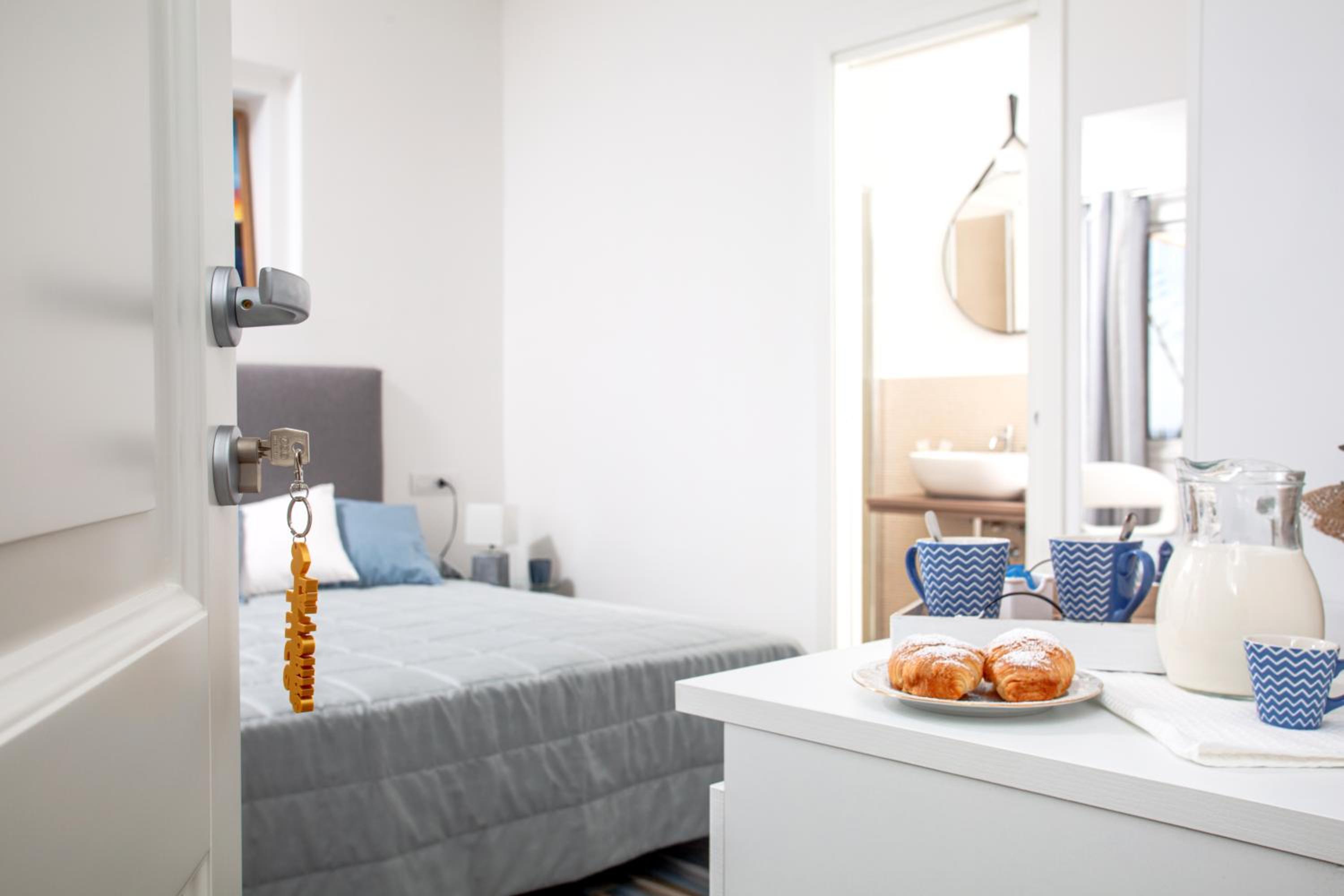Double Room with Balcony and Sea View photo 3