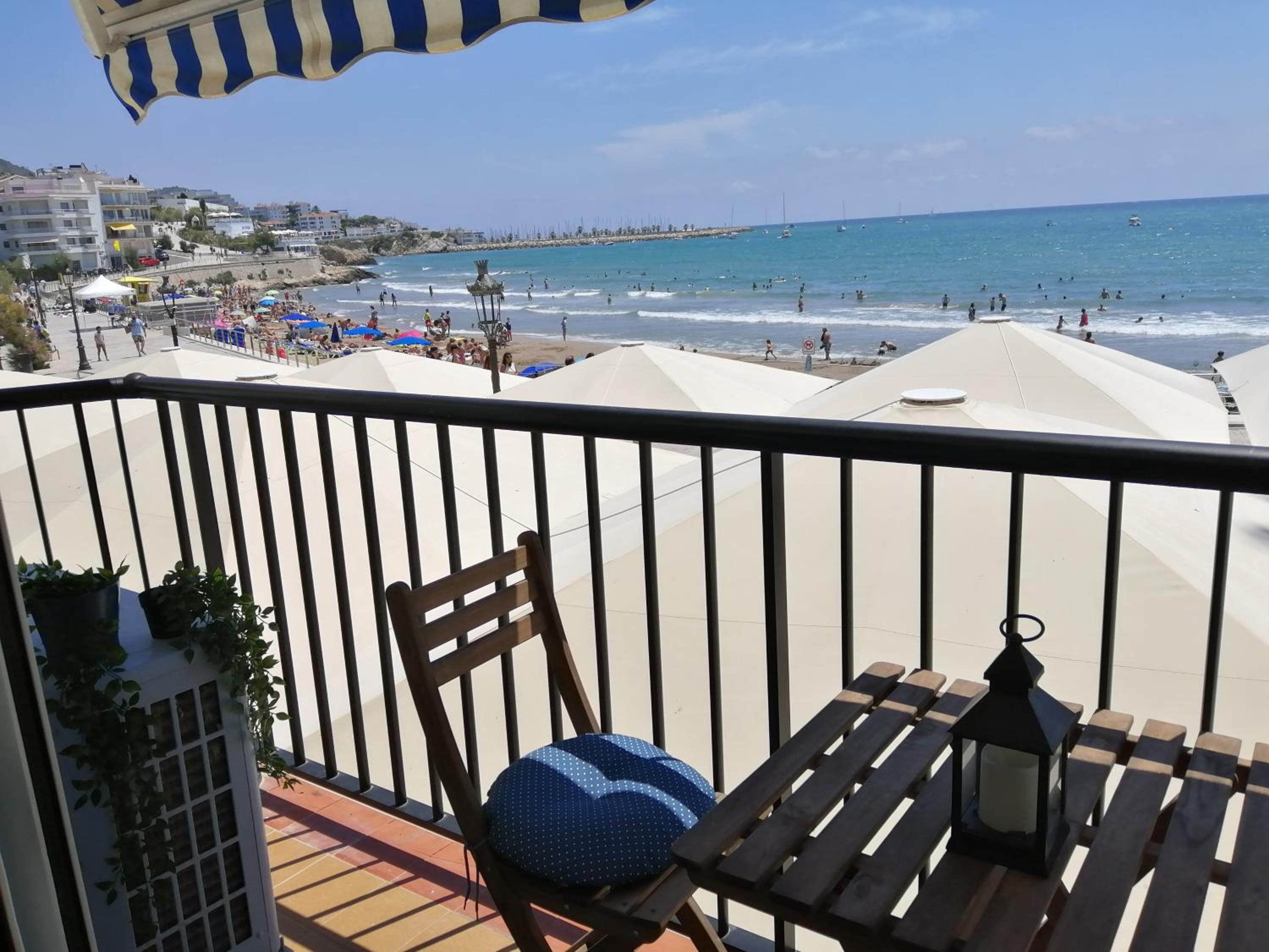 Apartment with Sea View - Photo 19