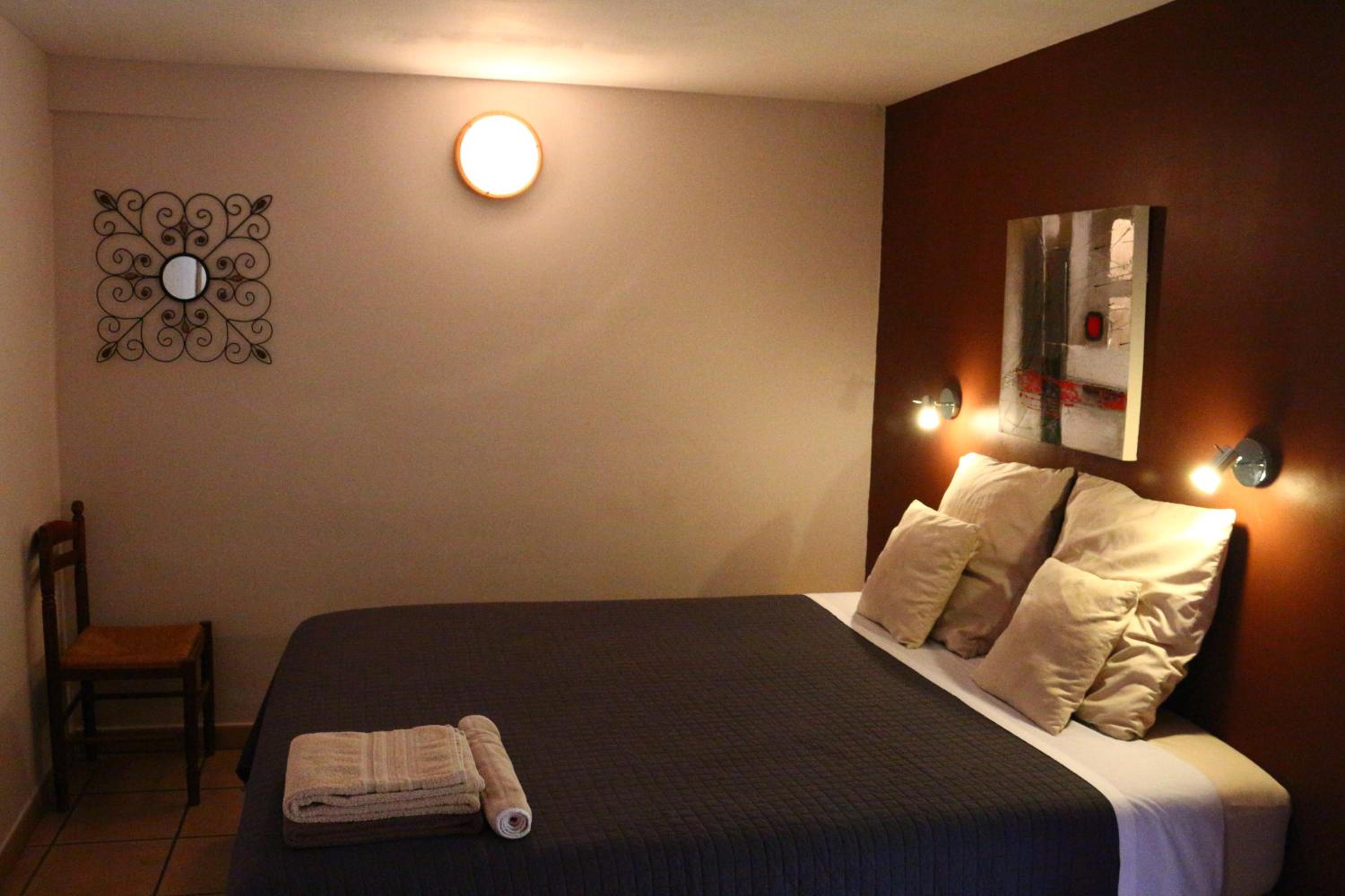 Quadruple Room with Mountain View photo 3
