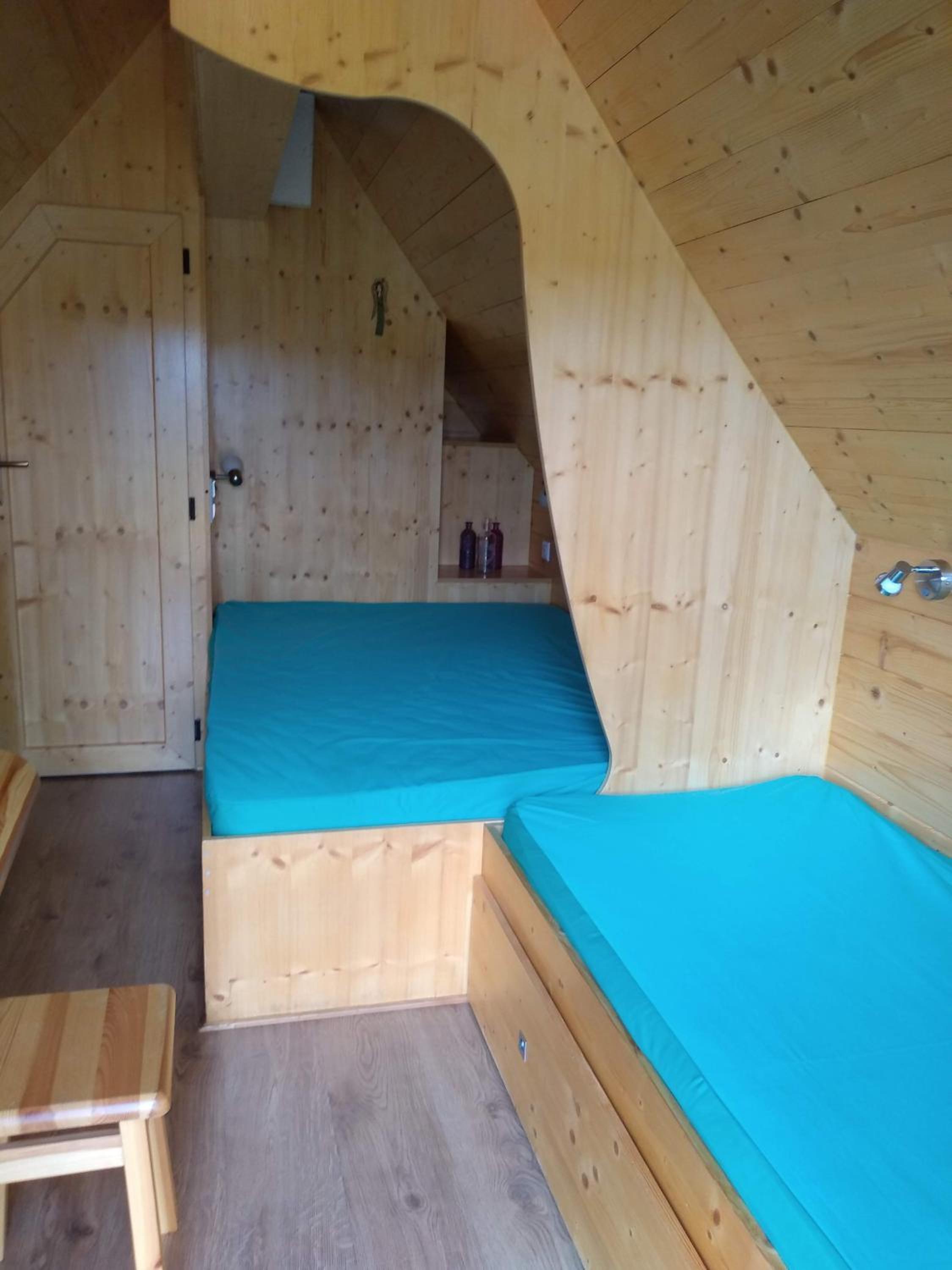 Pod 2 - Photo 1