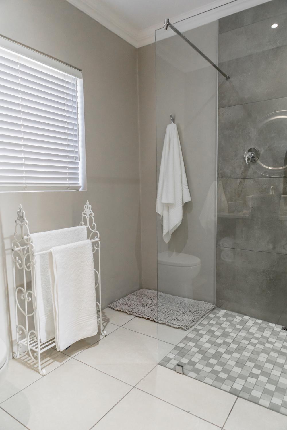  Double Room - Photo 19