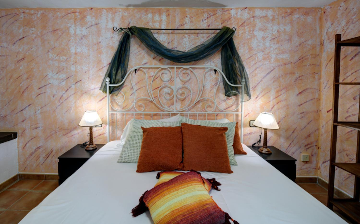 Suite - Photo 7