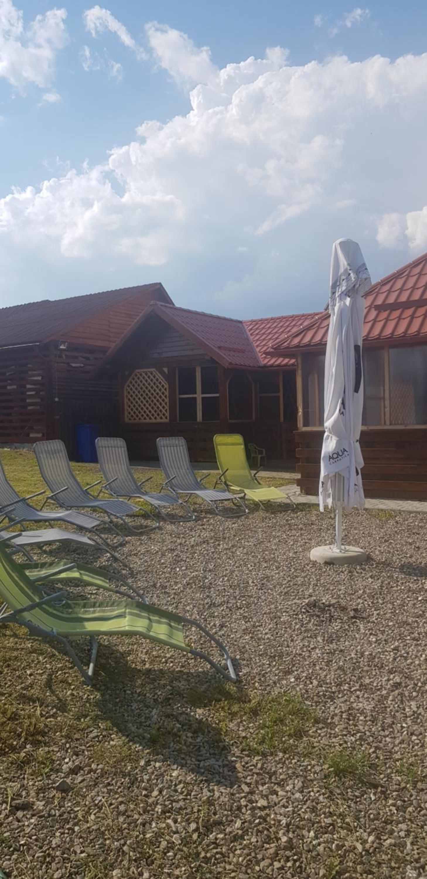 Villa photo 3