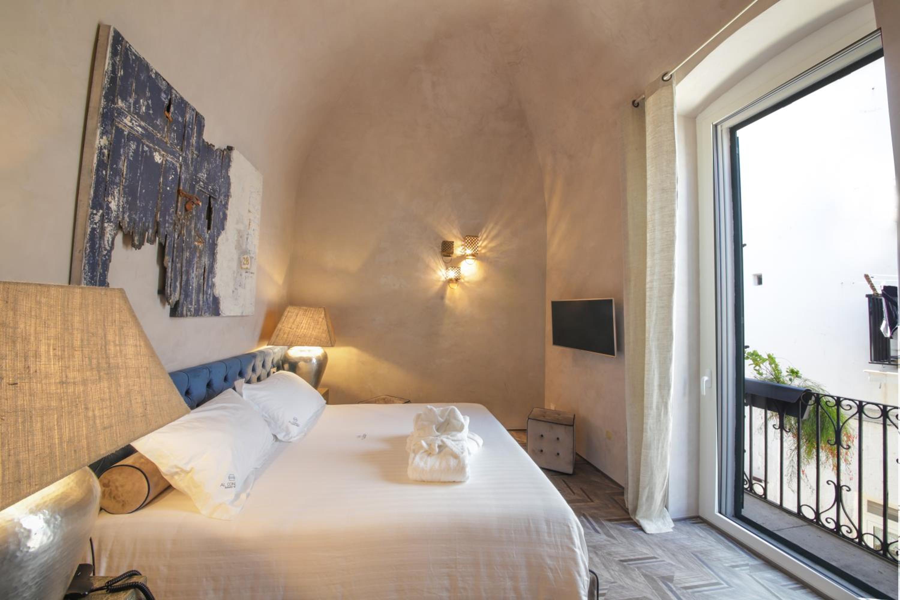 King Suite with Sea View photo 1