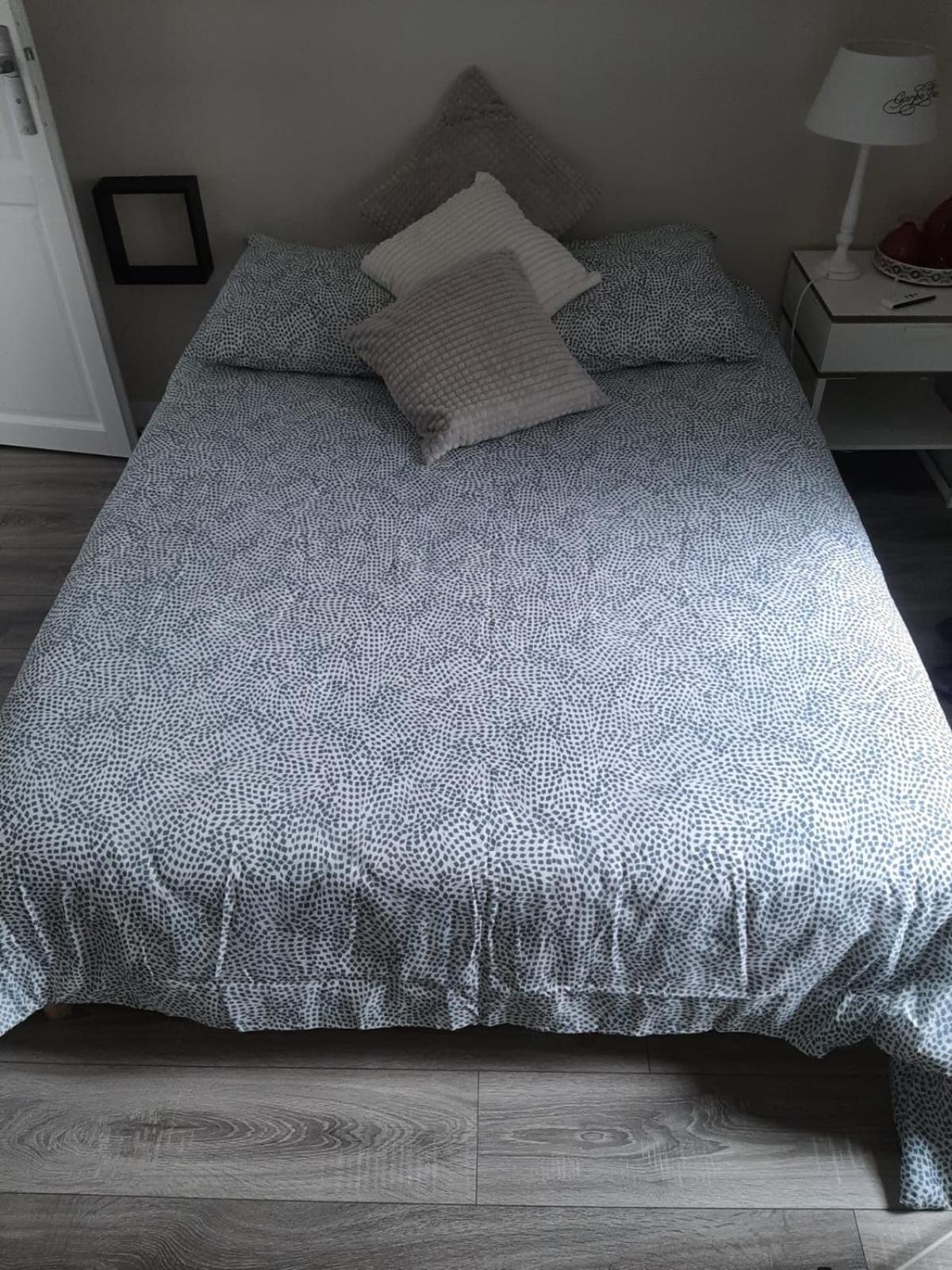Double Room - Photo 4