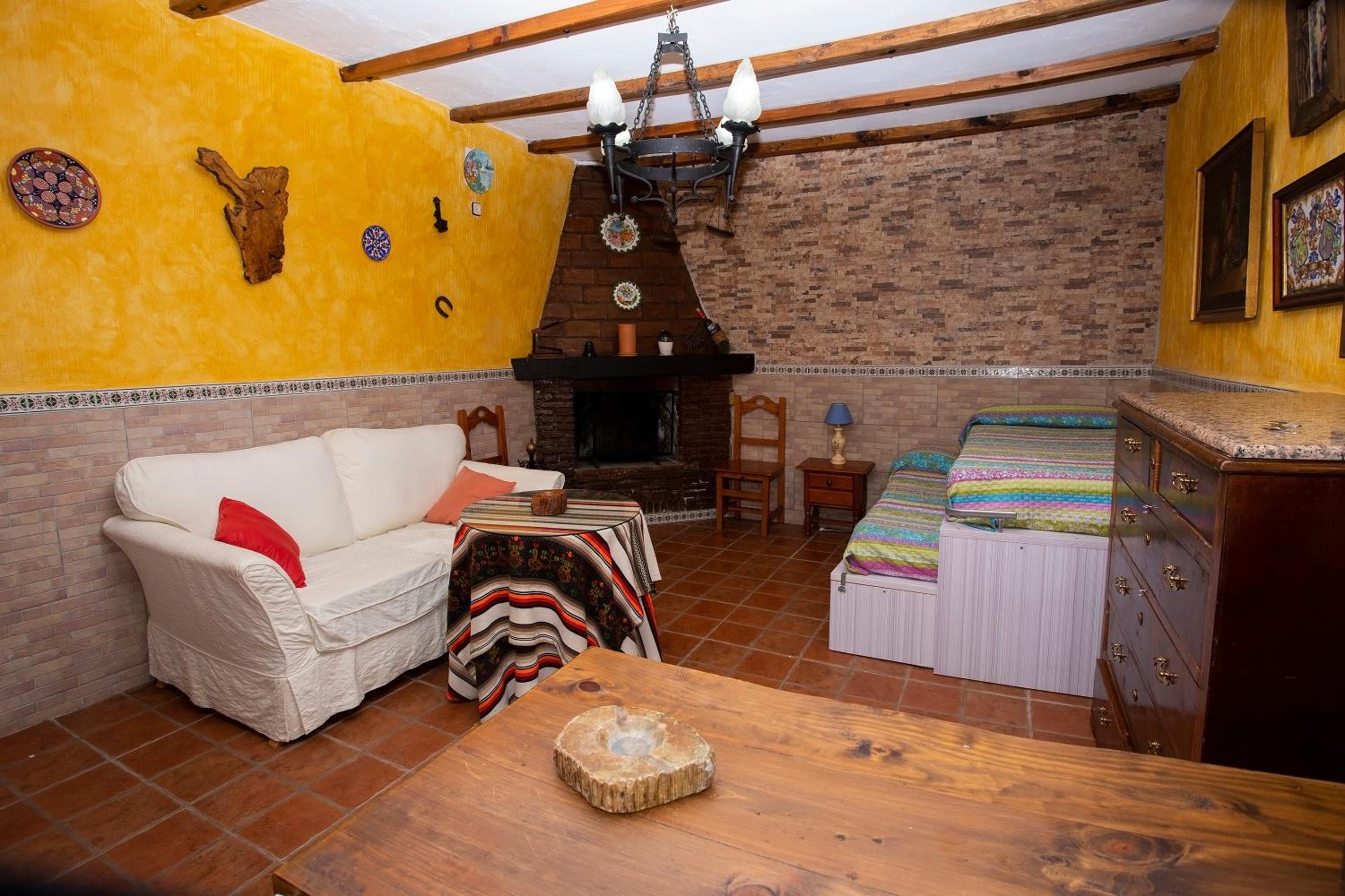 Casa de cuatro habitaciones