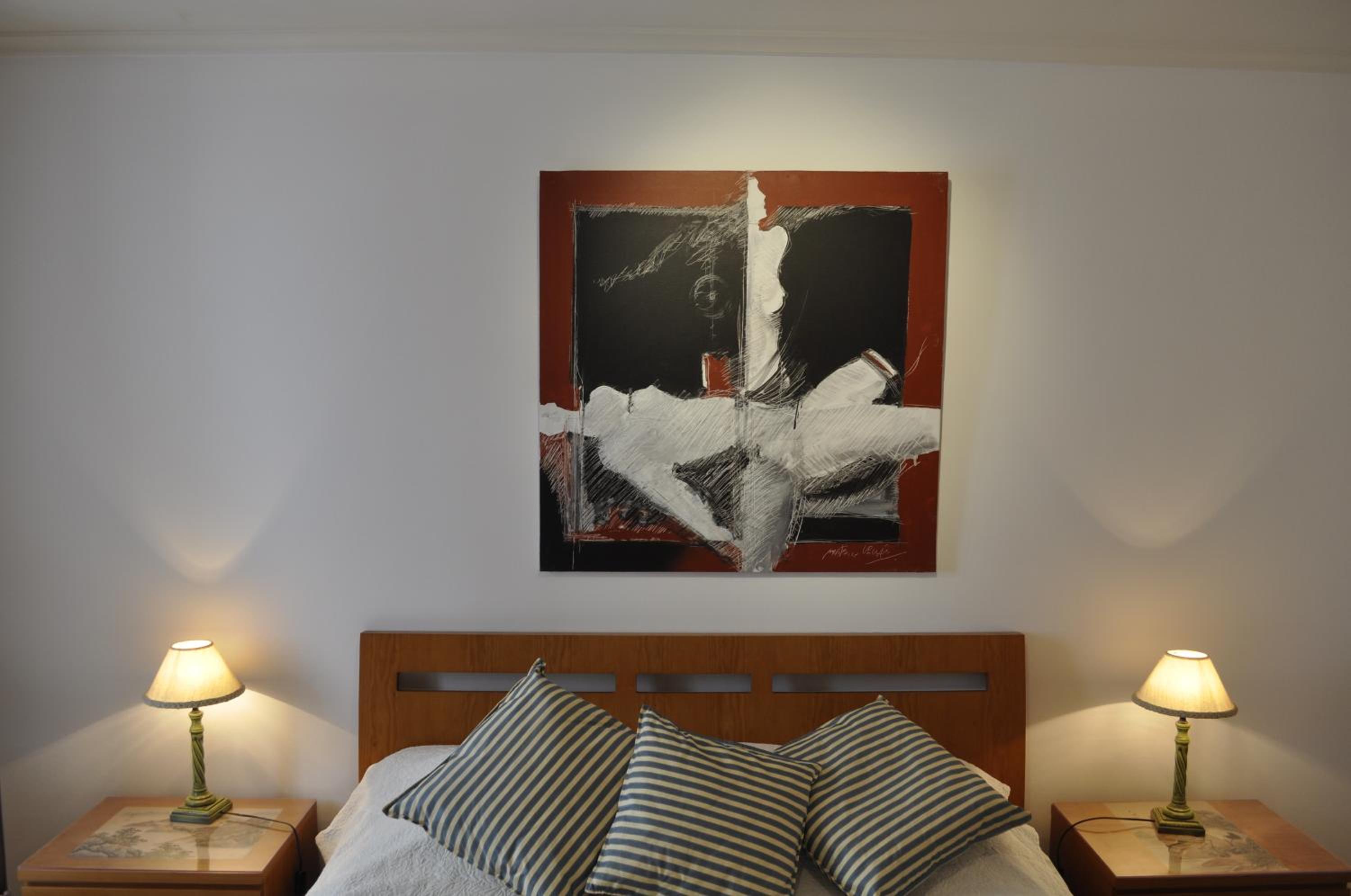 Four-Bedroom House photo 1